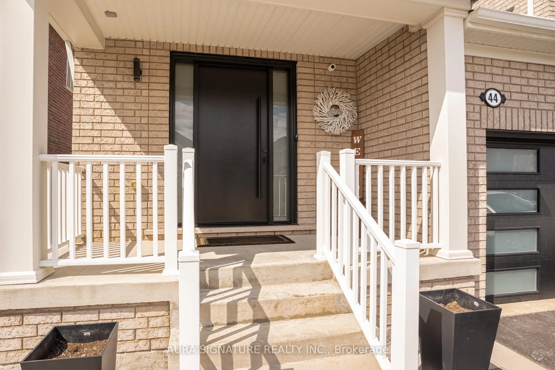 Photo 3 of 44 Mccabe Lane, New Tecumseth, Tottenham — HOMEH