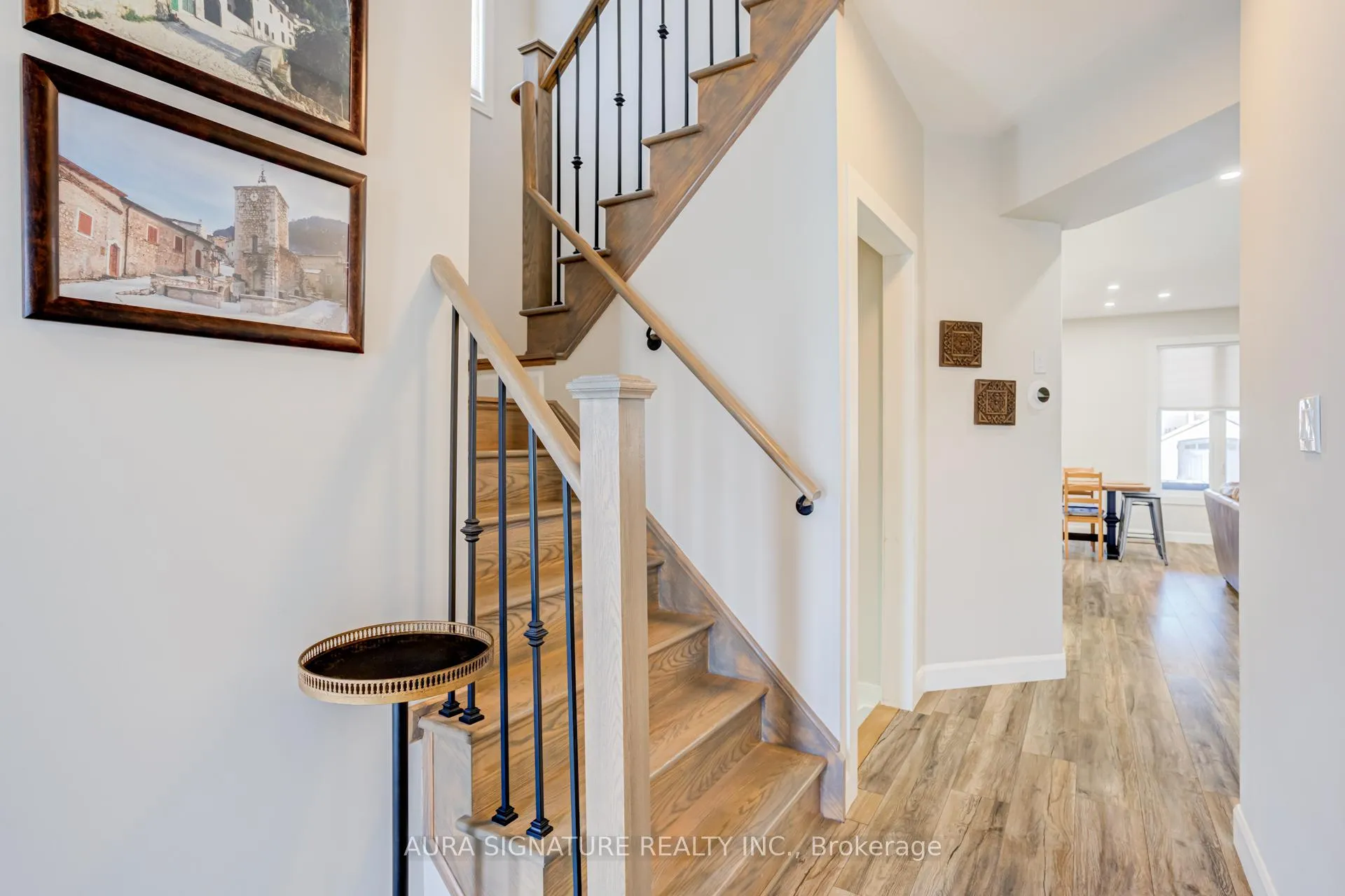 Photo 17 of 44 Mccabe Lane, New Tecumseth, Tottenham — HOMEH