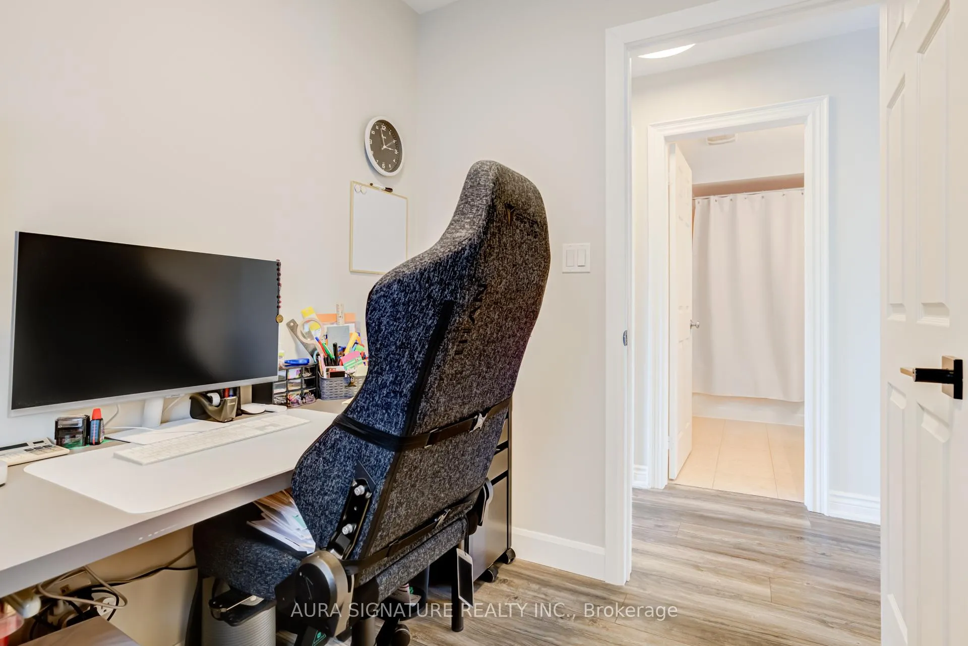 Photo 25 of 44 Mccabe Lane, New Tecumseth, Tottenham — HOMEH