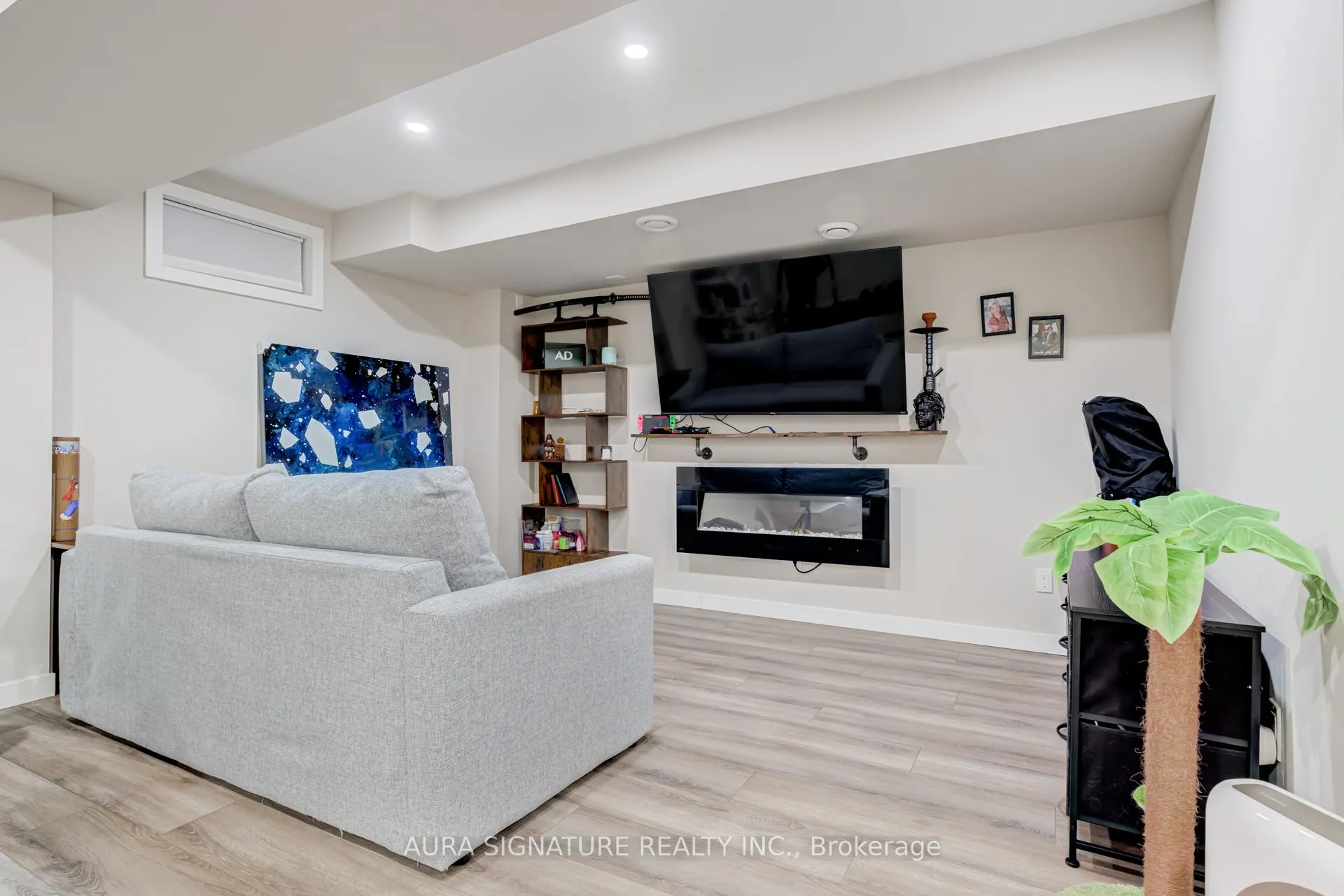 Photo 38 of 44 Mccabe Lane, New Tecumseth, Tottenham — HOMEH