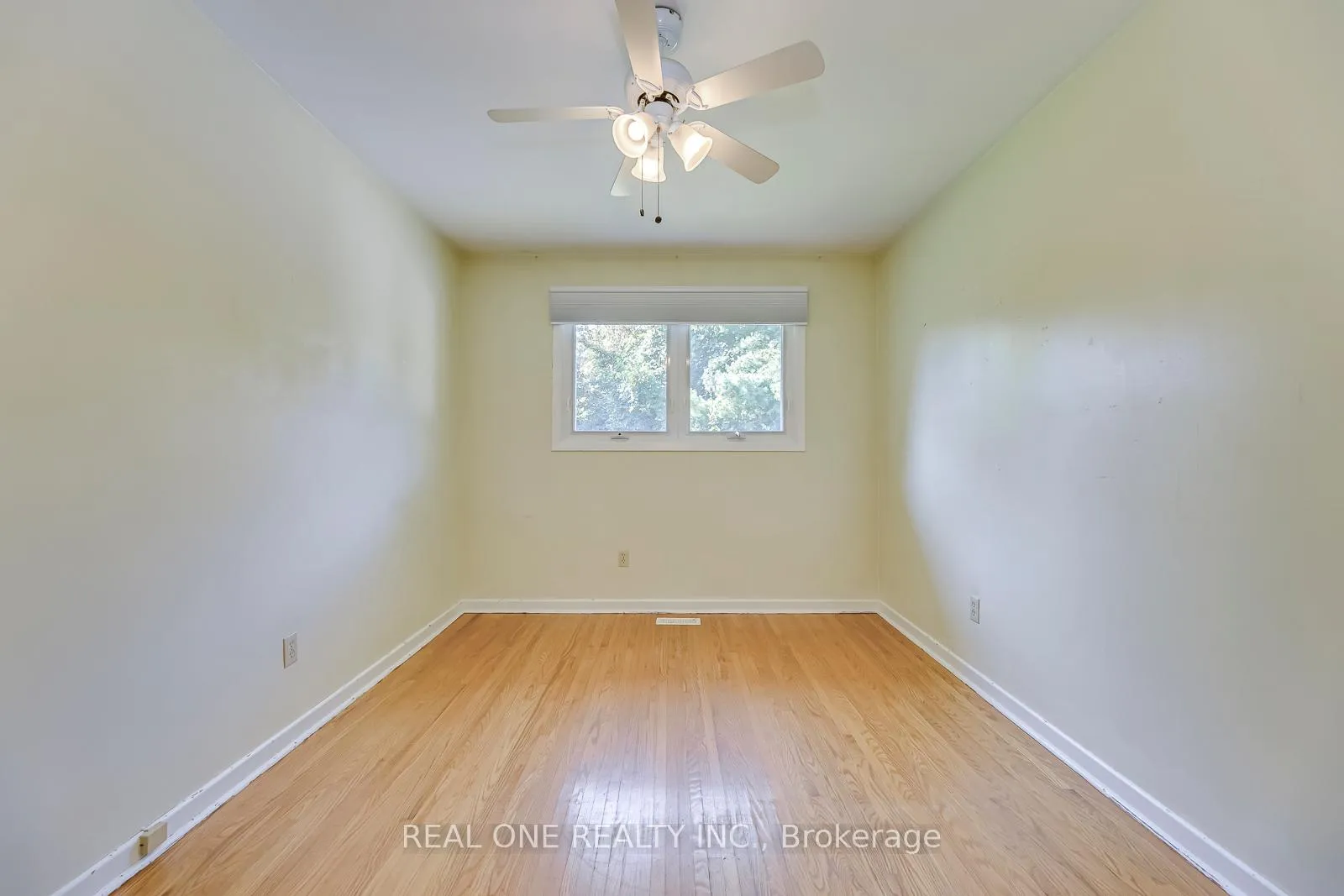 Photo 17 of 604 Bridle Wood, Burlington, Appleby — HOMEH