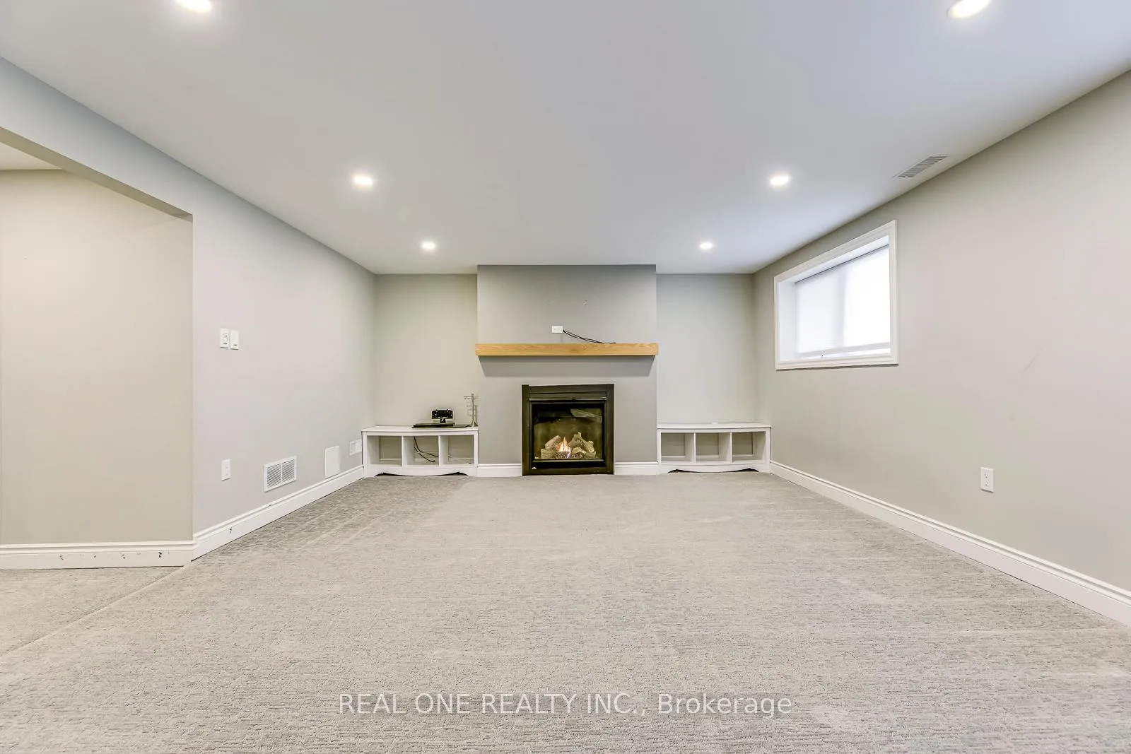 Photo 27 of 604 Bridle Wood, Burlington, Appleby — HOMEH