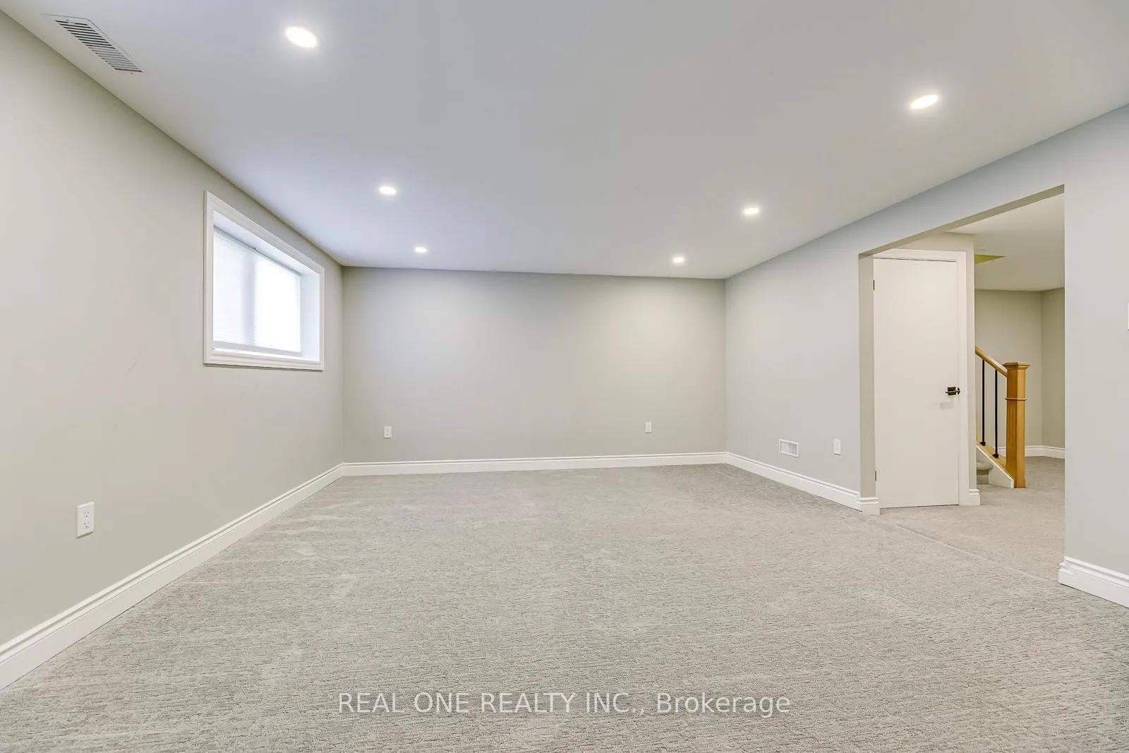 Photo 28 of 604 Bridle Wood, Burlington, Appleby — HOMEH