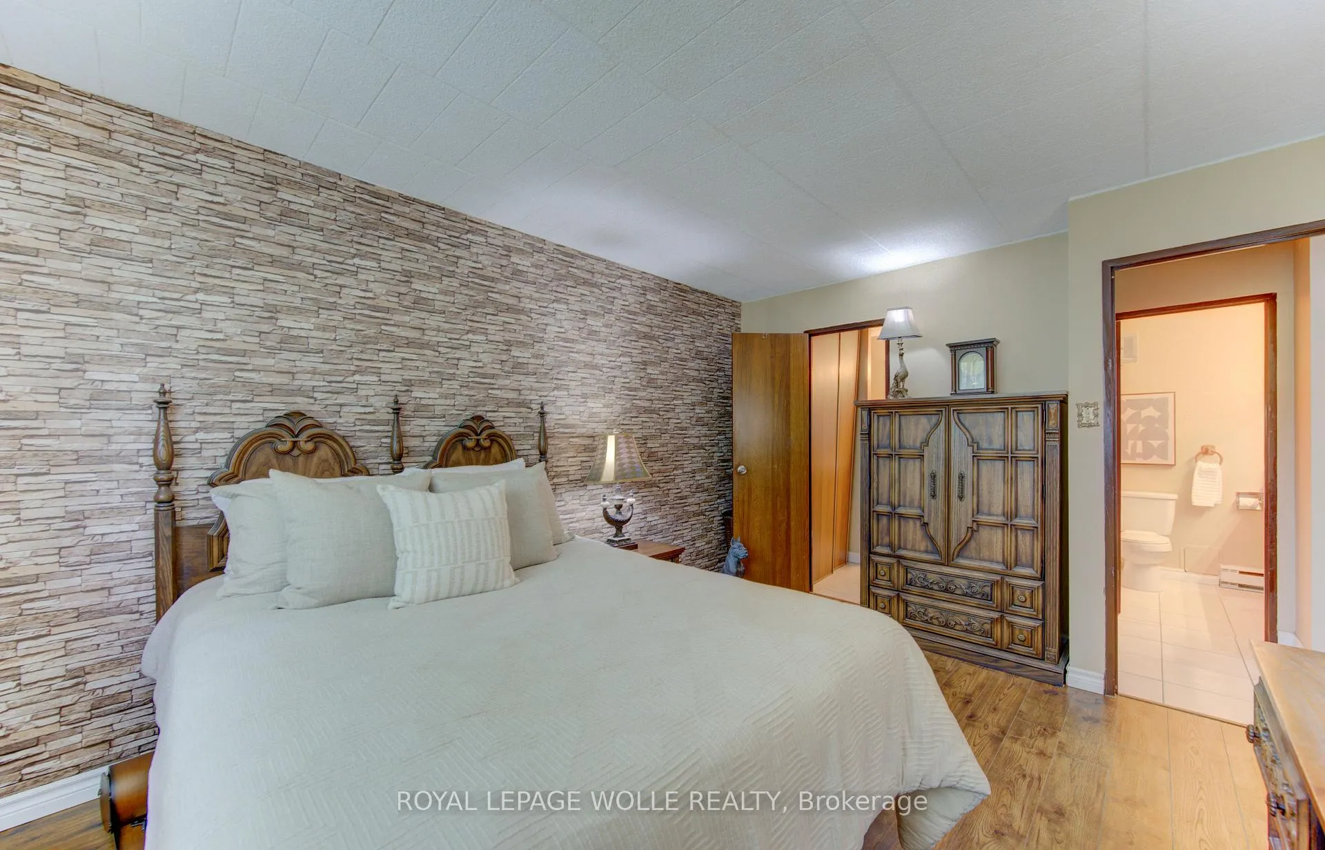 Photo 21 of Unit 301, 71 Vanier Drive, Kitchener — HOMEH