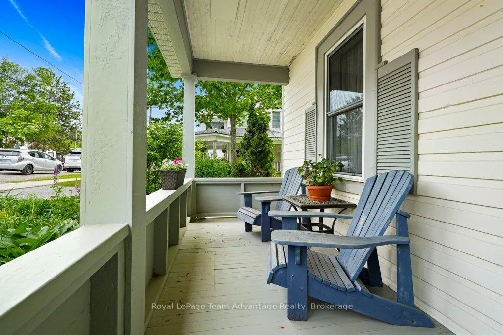 Photo 5 of 35 William Street, Parry Sound — HOMEH