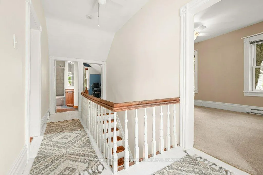 Photo 21 of 35 William Street, Parry Sound — HOMEH