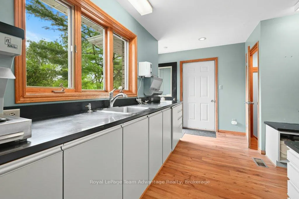 Photo 33 of 35 William Street, Parry Sound — HOMEH