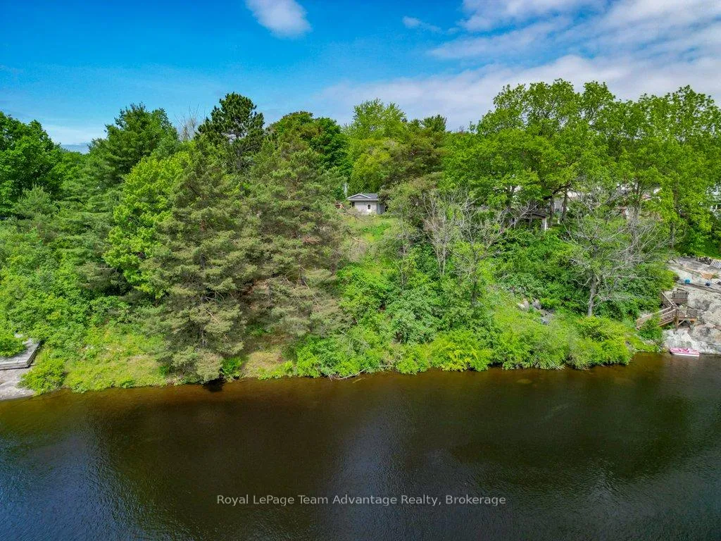 Photo 48 of 35 William Street, Parry Sound — HOMEH