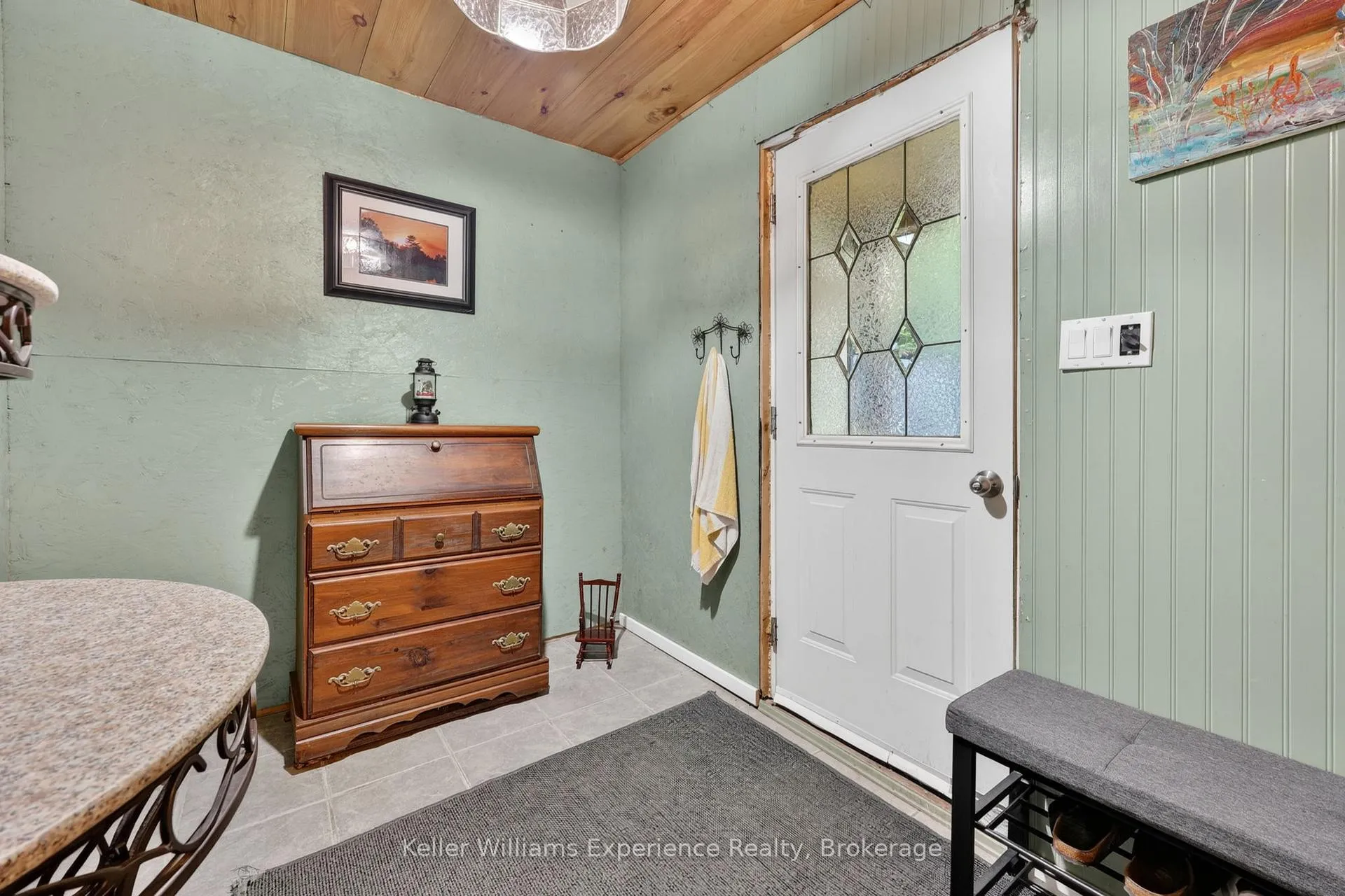 Photo 13 of 1133 Sherwood Forest Road, Bracebridge, Oakley — HOMEH