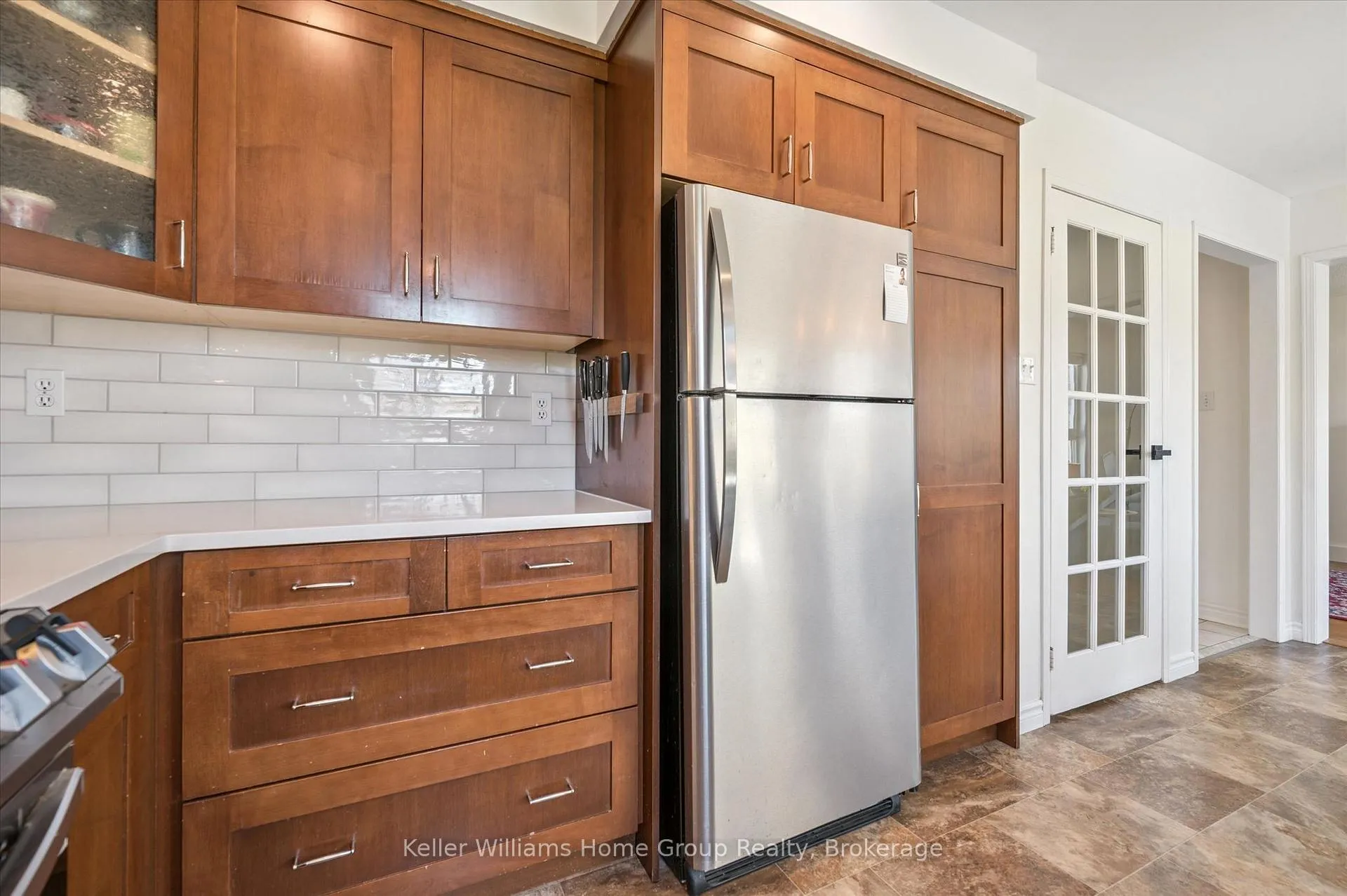 Photo 12 of 304 Daniel Crescent, Centre Wellington, Elora/Salem — HOMEH