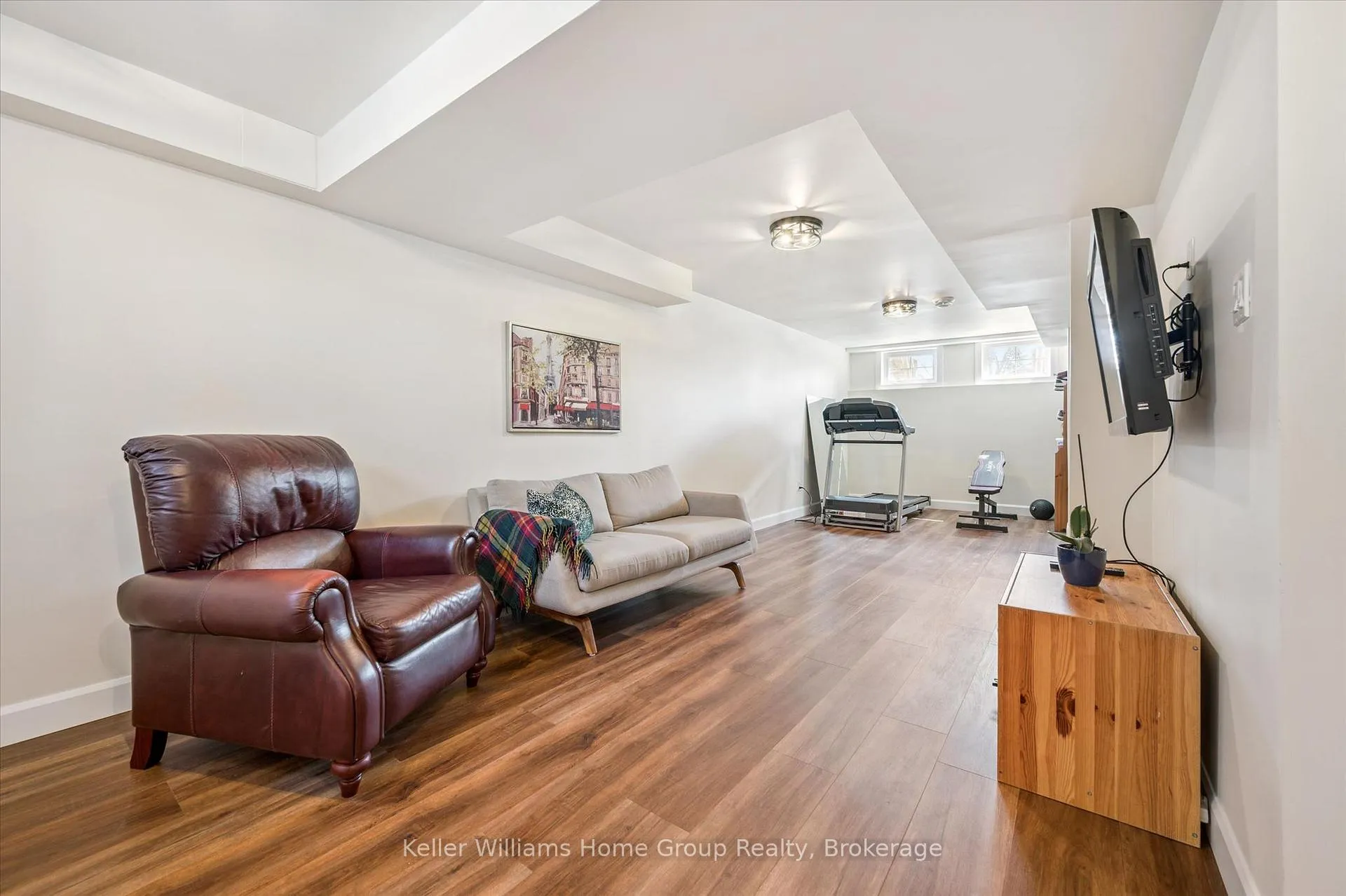 Photo 31 of 304 Daniel Crescent, Centre Wellington, Elora/Salem — HOMEH