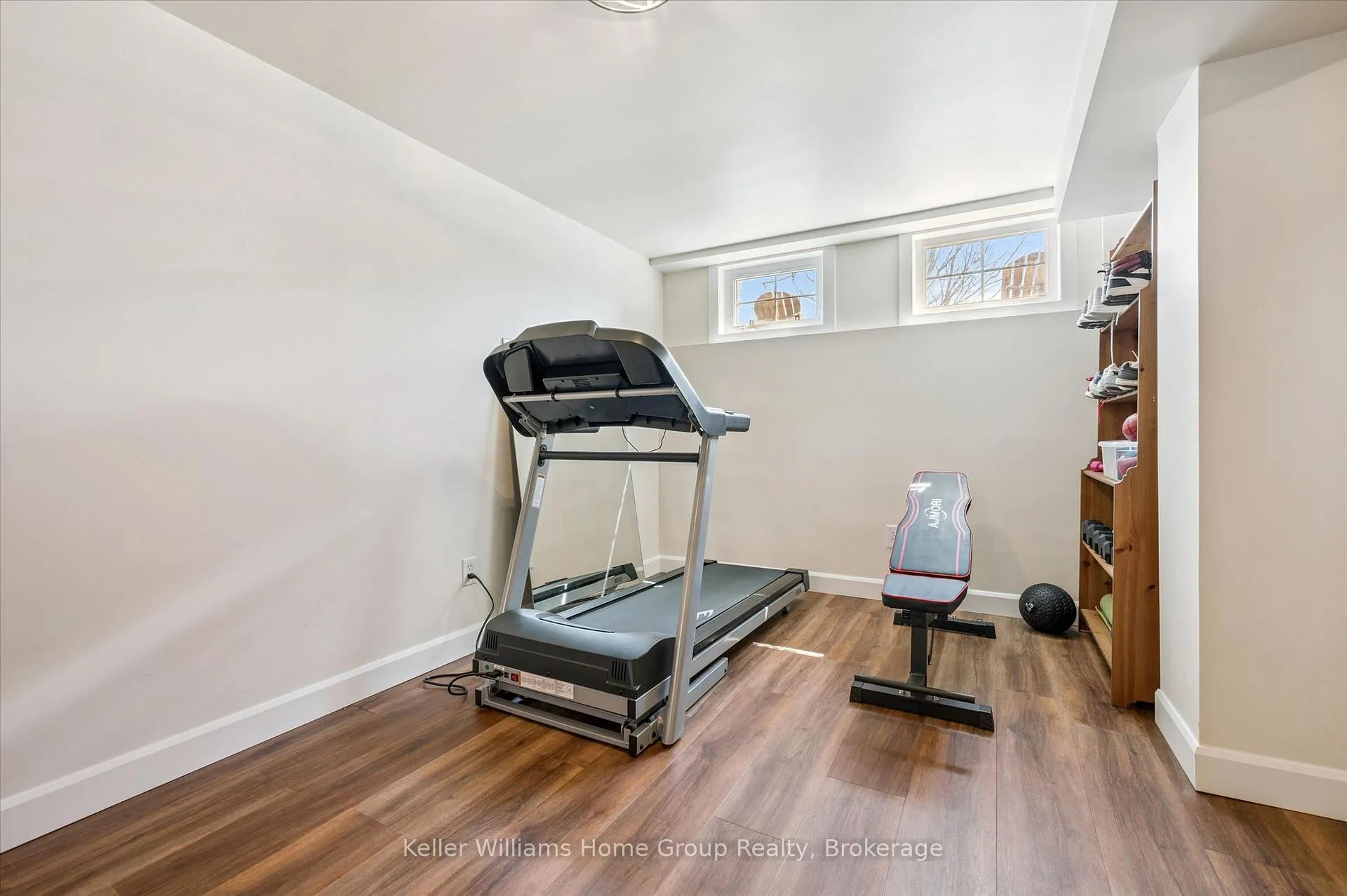 Photo 32 of 304 Daniel Crescent, Centre Wellington, Elora/Salem — HOMEH