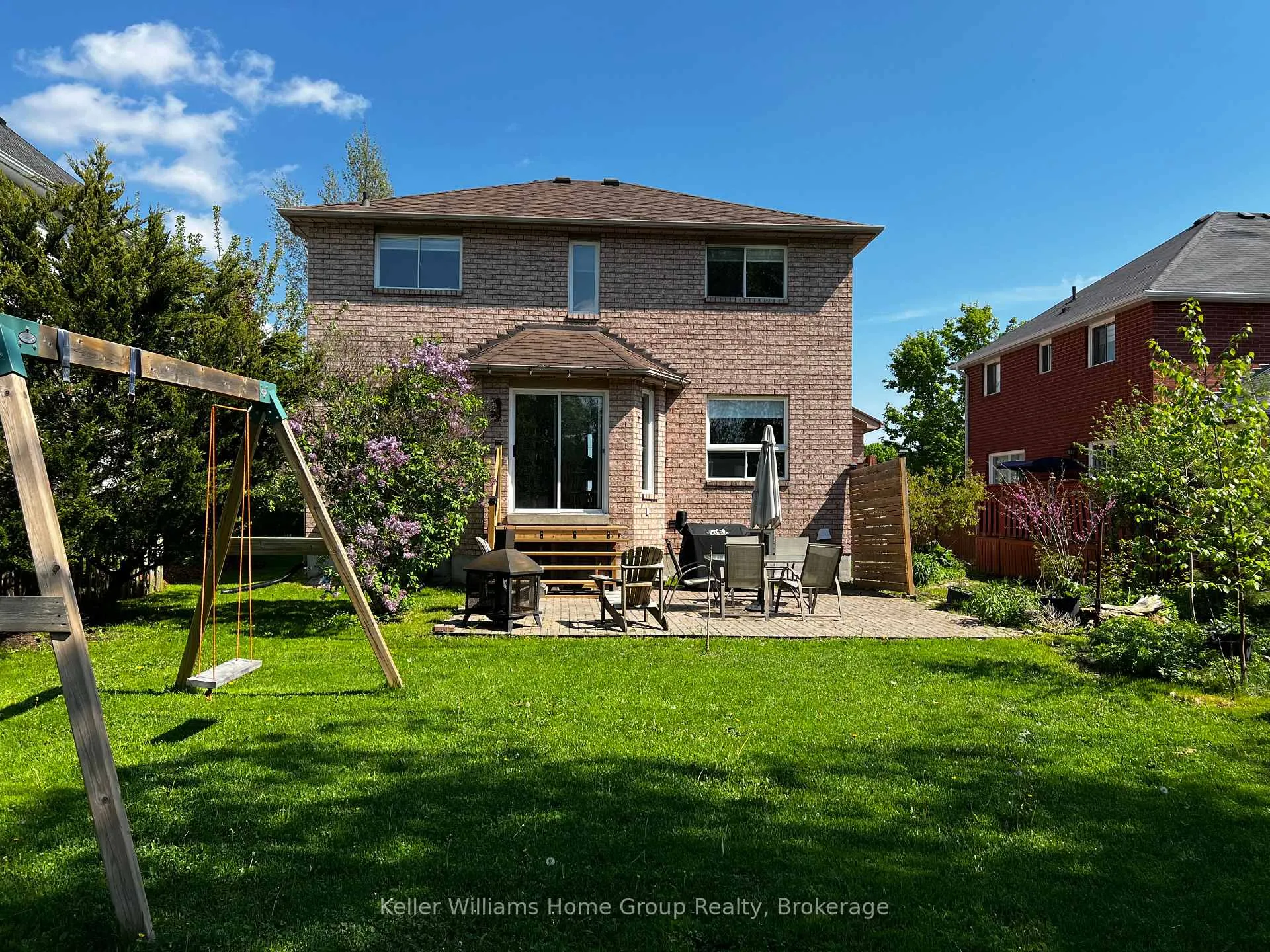 Photo 35 of 304 Daniel Crescent, Centre Wellington, Elora/Salem — HOMEH