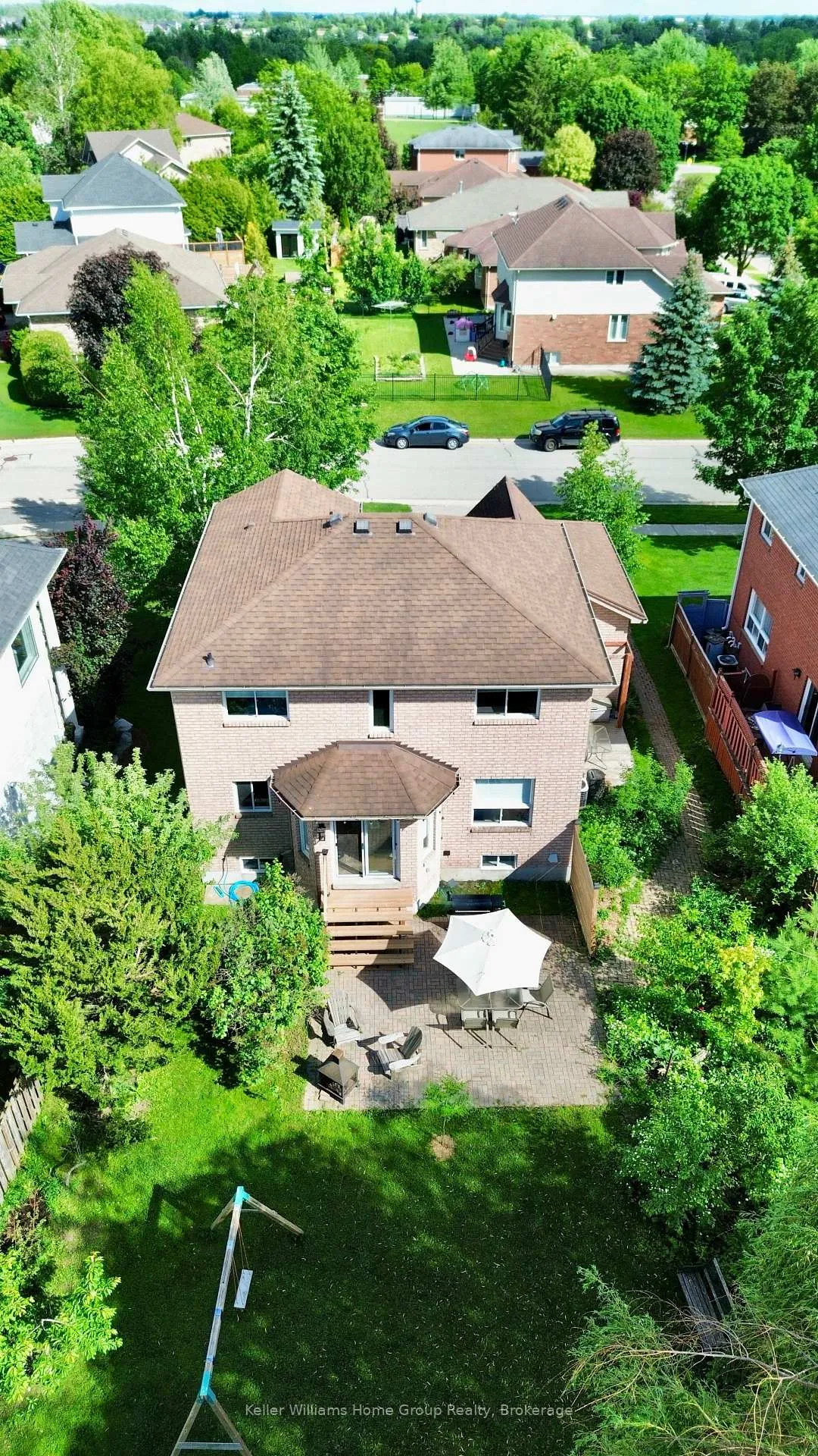 Photo 44 of 304 Daniel Crescent, Centre Wellington, Elora/Salem — HOMEH