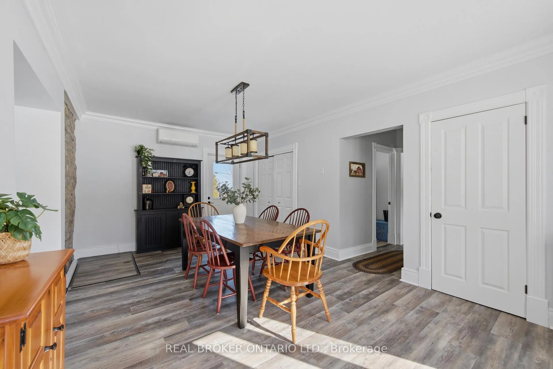 Photo 6 of 2090 Beach Road, North Grenville, North Grenville Twp (Kemptville South) — HOMEH