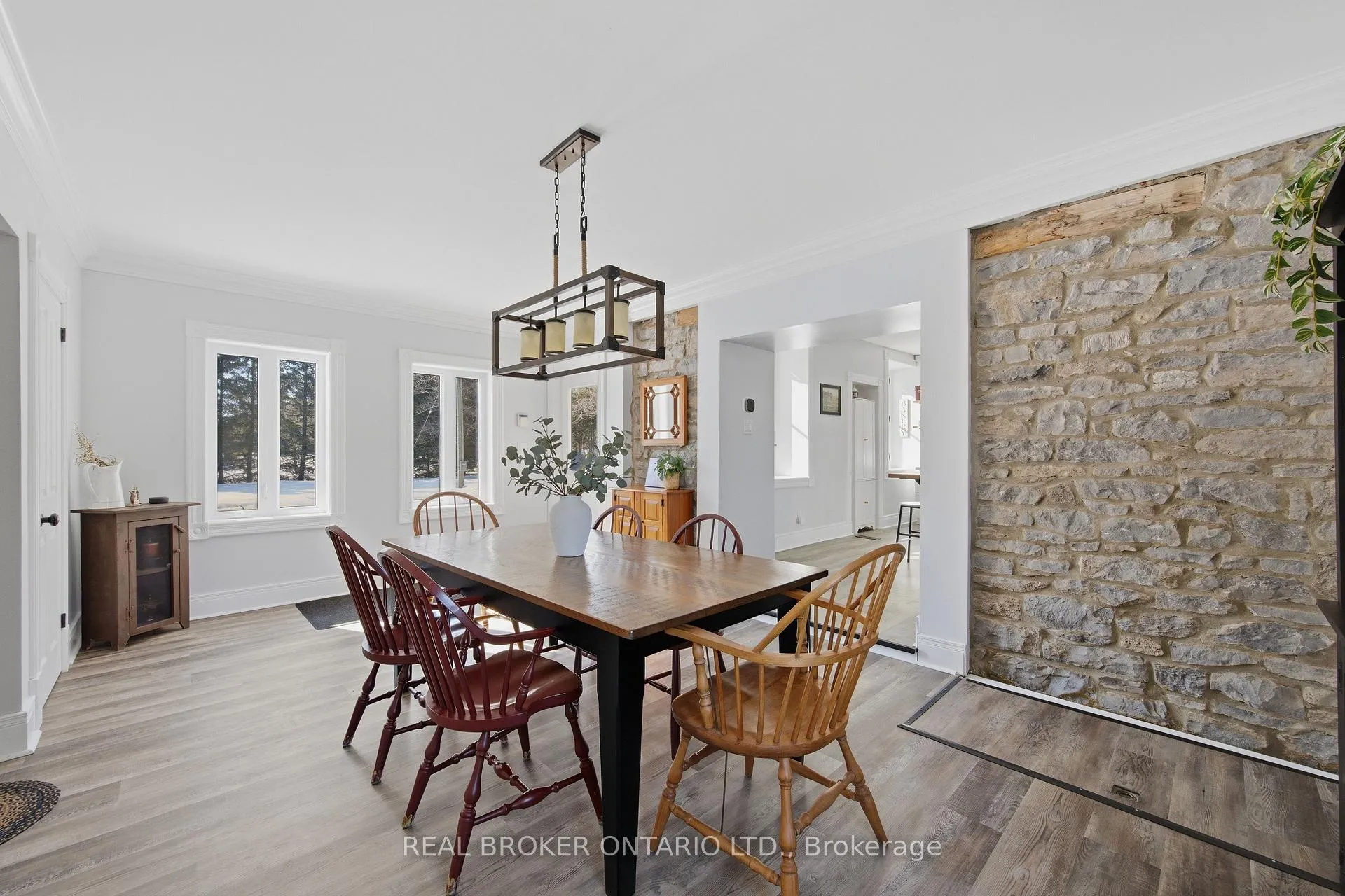 Photo 9 of 2090 Beach Road, North Grenville, North Grenville Twp (Kemptville South) — HOMEH