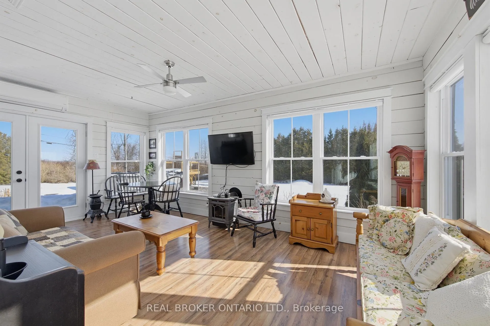 Photo 17 of 2090 Beach Road, North Grenville, North Grenville Twp (Kemptville South) — HOMEH