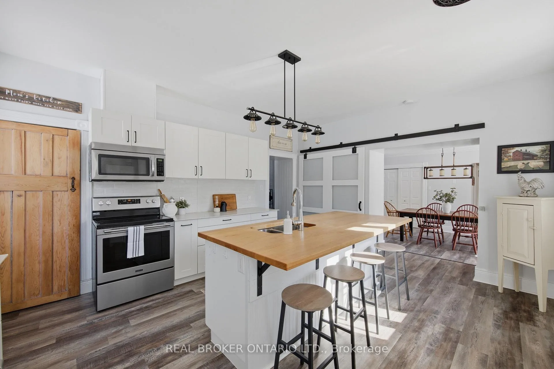 Photo 26 of 2090 Beach Road, North Grenville, North Grenville Twp (Kemptville South) — HOMEH