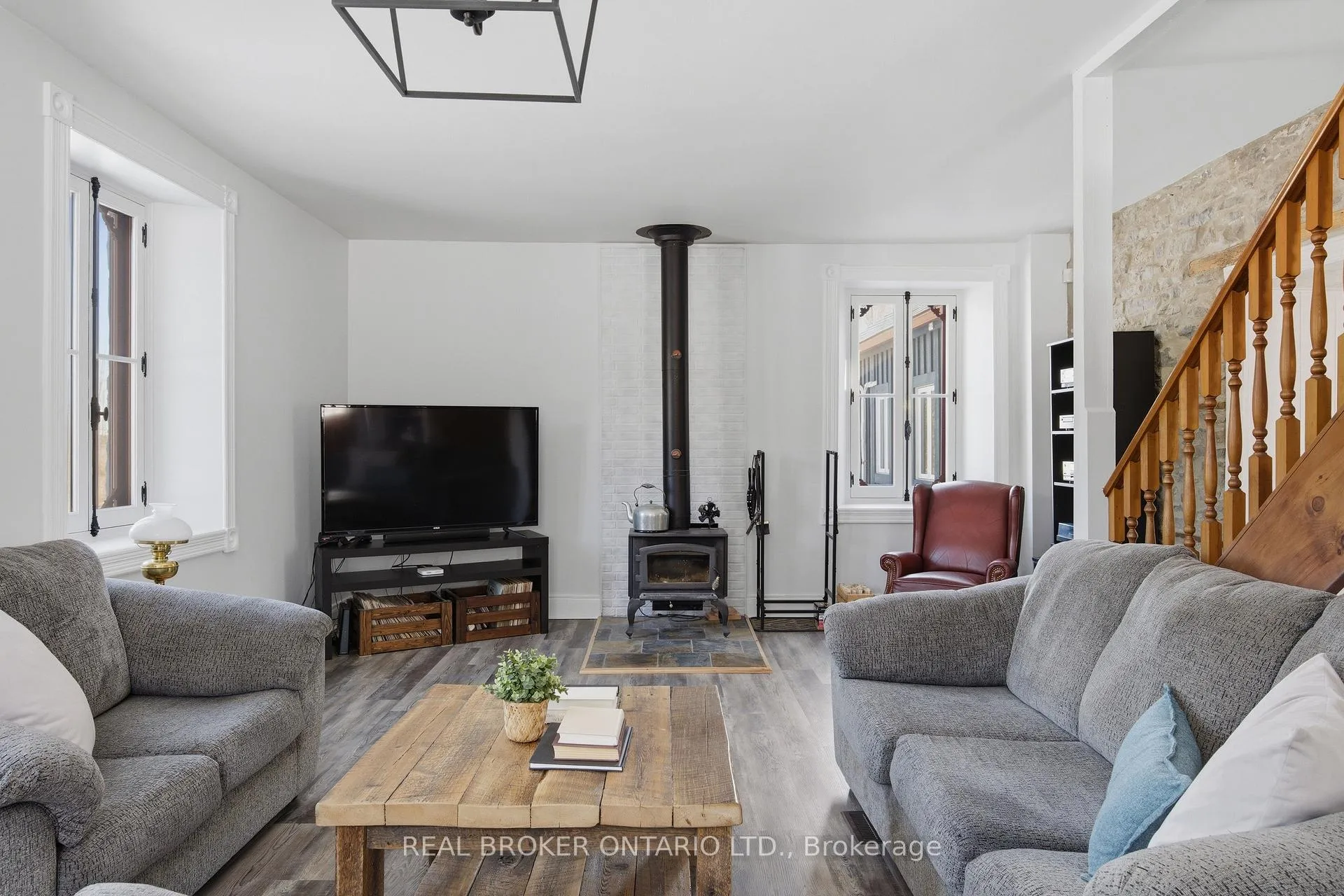 Photo 32 of 2090 Beach Road, North Grenville, North Grenville Twp (Kemptville South) — HOMEH