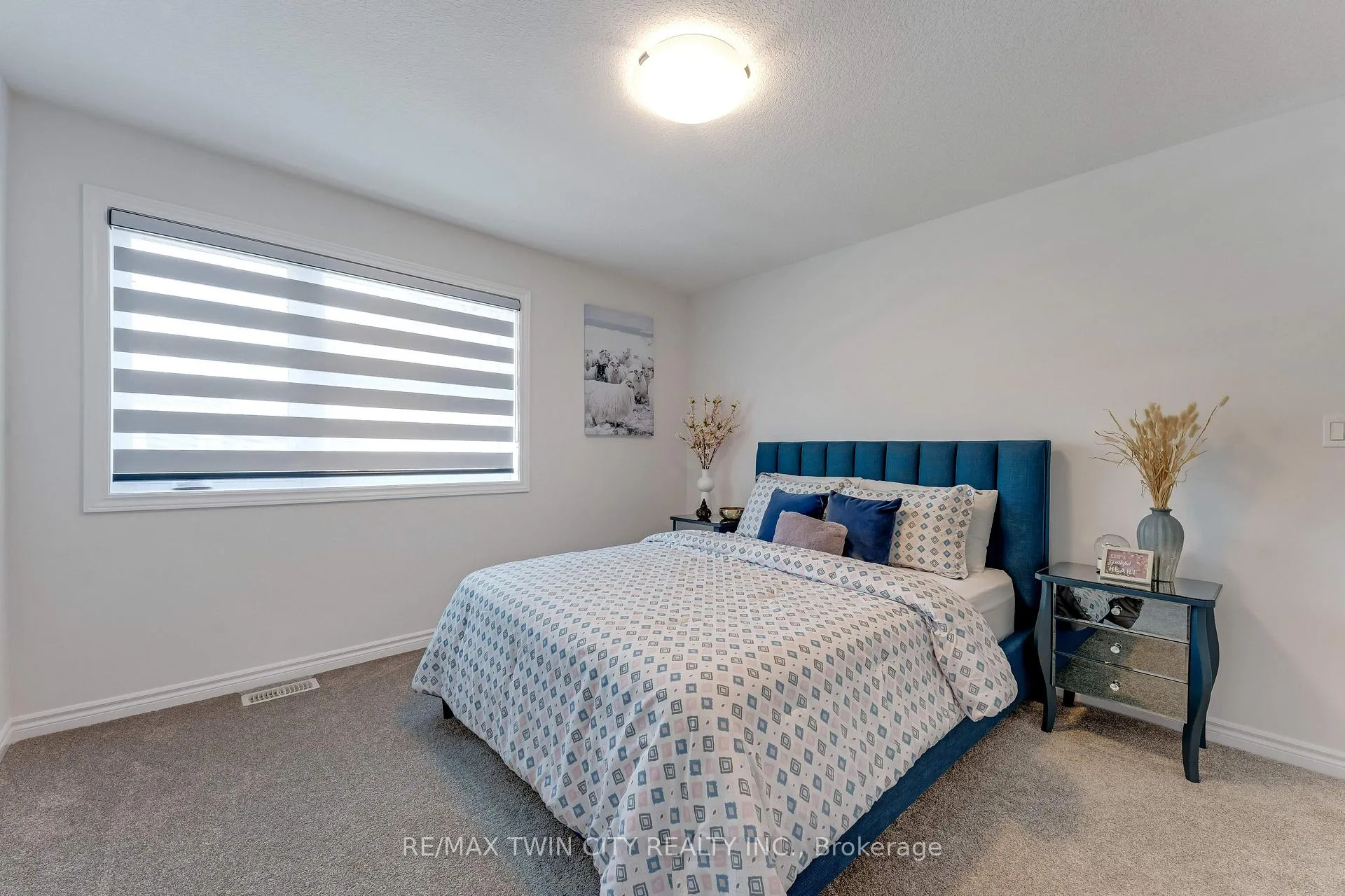 Photo 25 of 248 Otterbein Road, Kitchener — HOMEH
