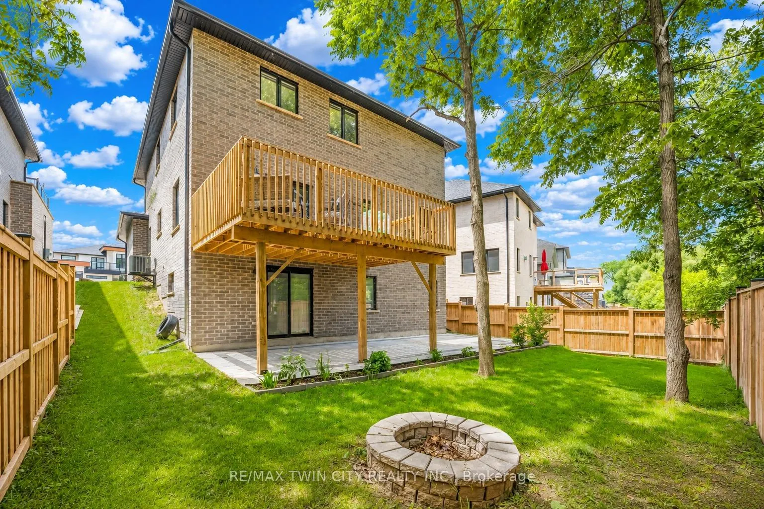 Photo 41 of 248 Otterbein Road, Kitchener — HOMEH