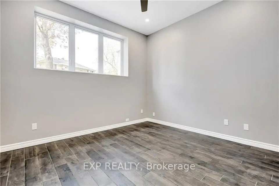 Photo 10 of Unit B, 340 Queen Mary Street, Ottawa, Overbrook/Castle Heights — HOMEH