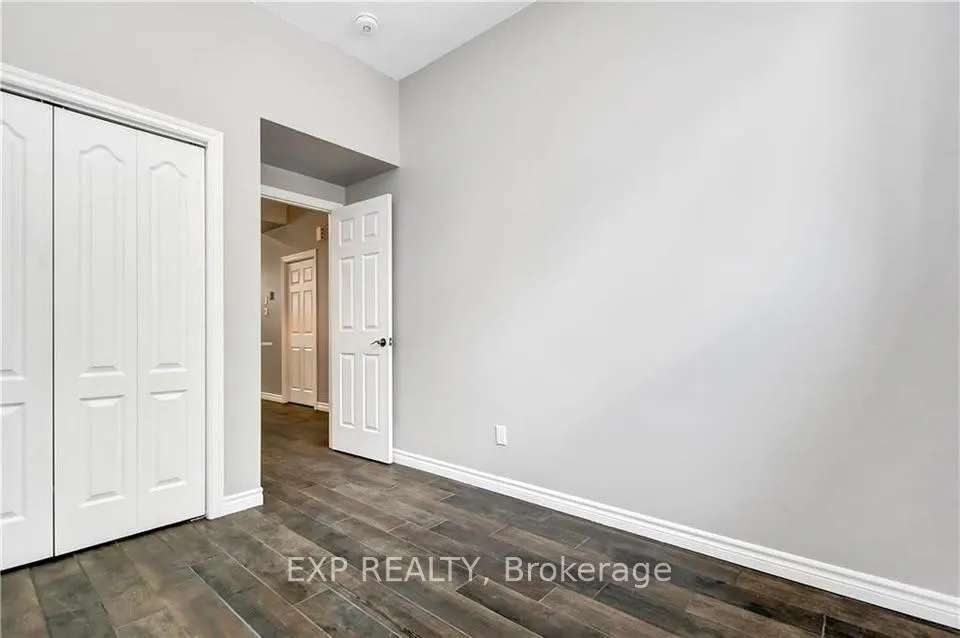 Photo 18 of Unit B, 340 Queen Mary Street, Ottawa, Overbrook/Castle Heights — HOMEH
