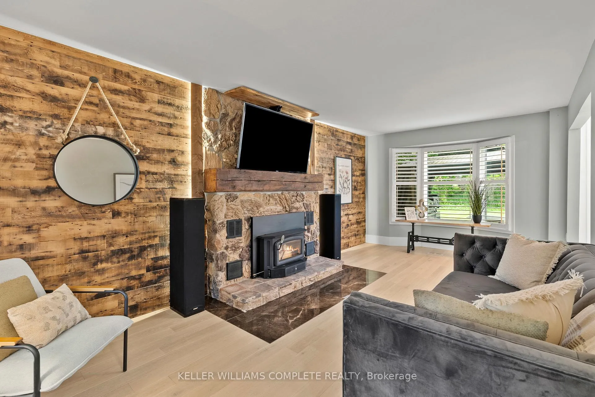 Photo 7 of 44 Fireside Drive, Hamilton, Freelton — HOMEH