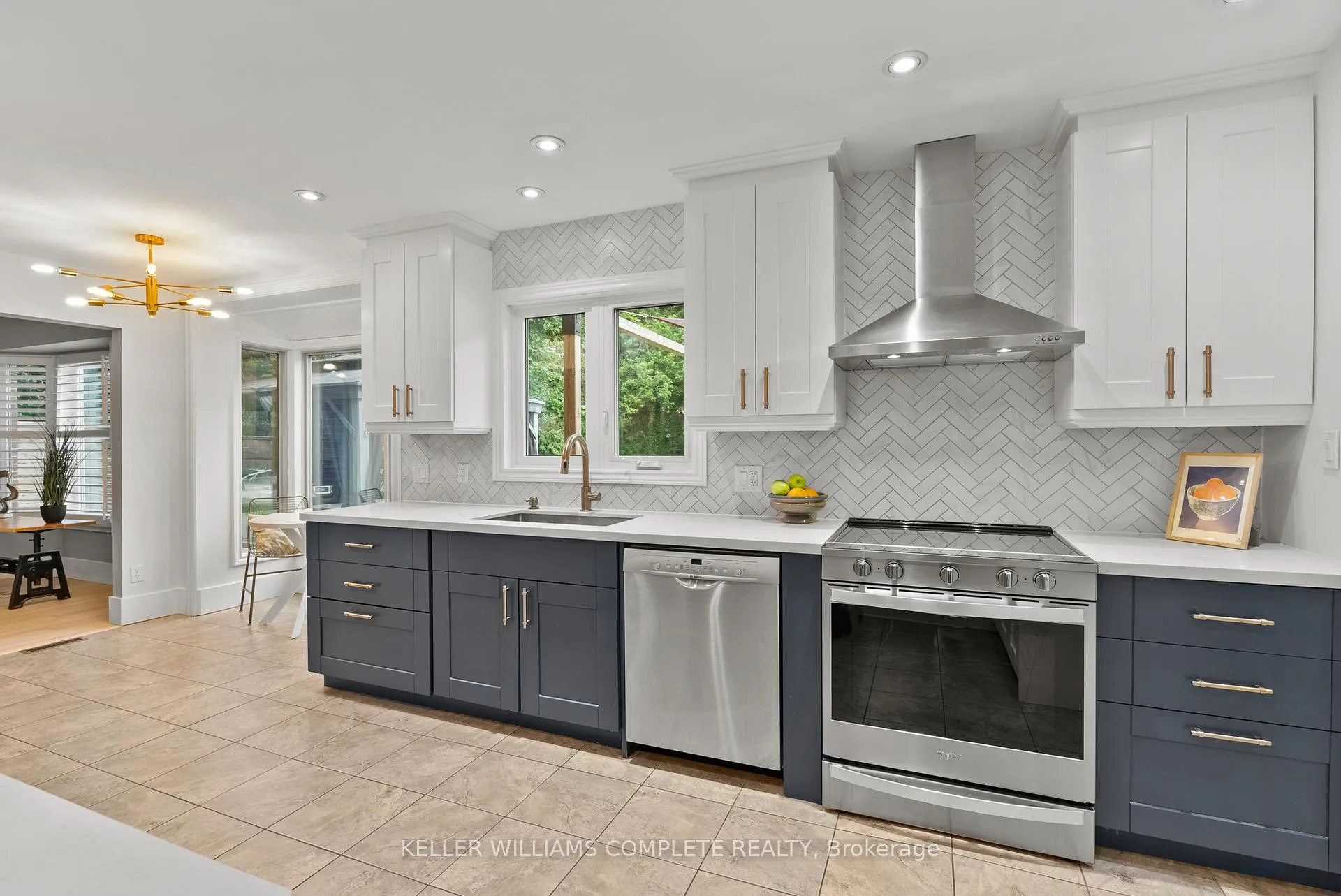 Photo 12 of 44 Fireside Drive, Hamilton, Freelton — HOMEH