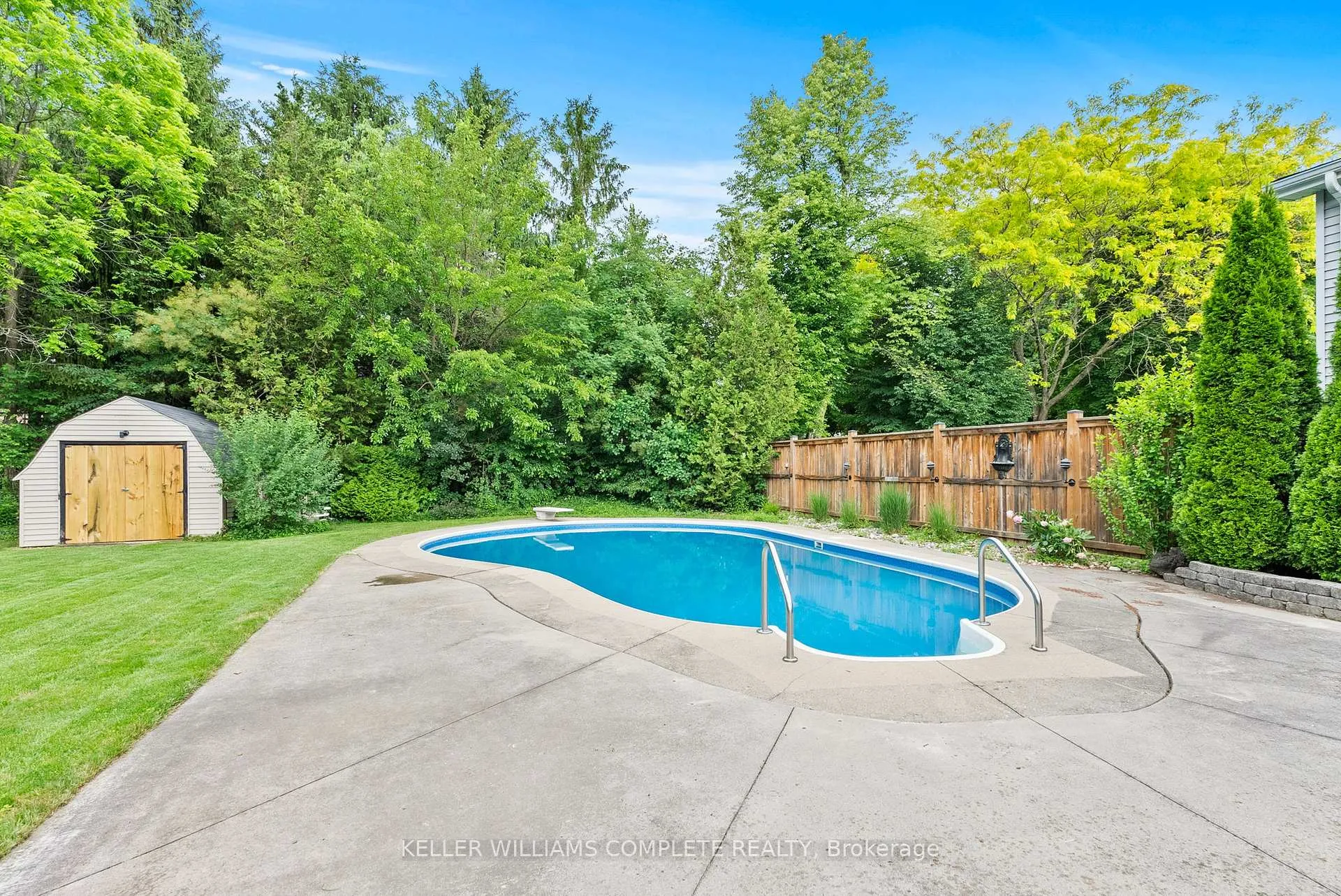 Photo 35 of 44 Fireside Drive, Hamilton, Freelton — HOMEH