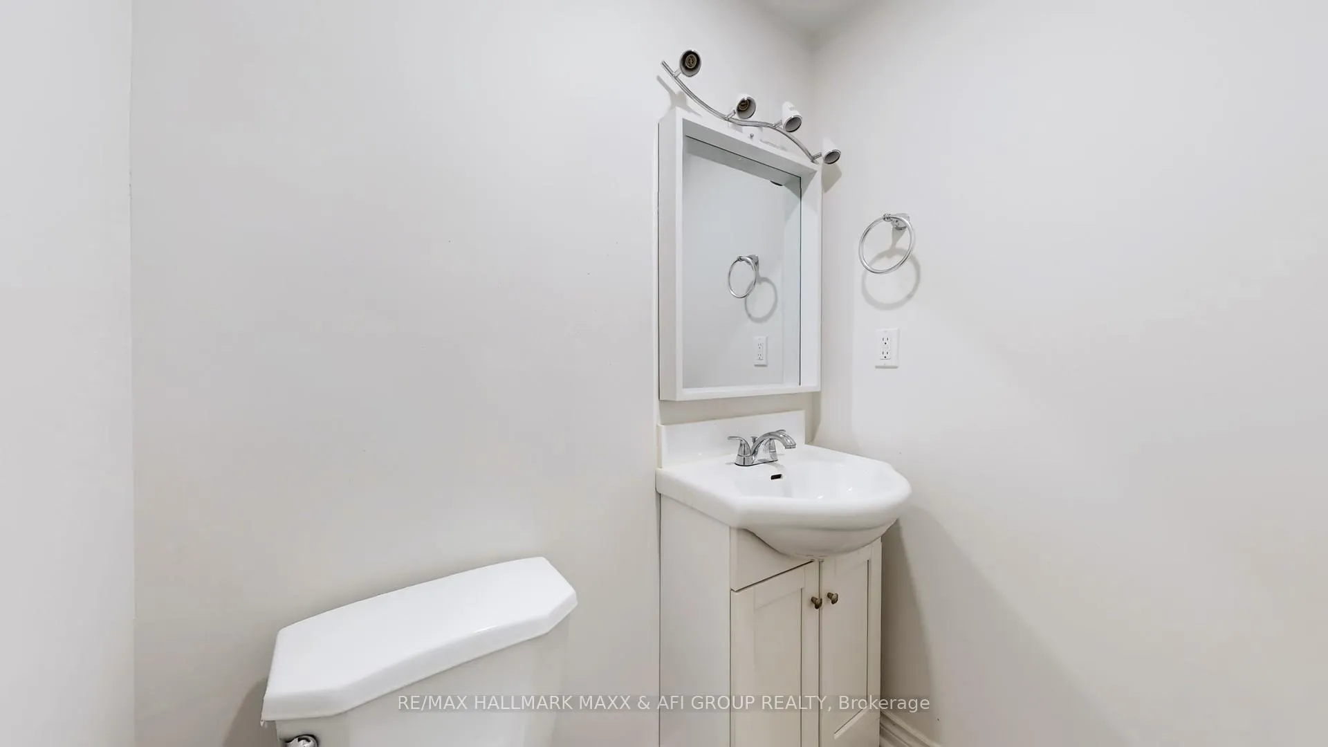 Photo 12 of Unit Basement B, 719 Shanahan Boulevard, Newmarket, Armitage — HOMEH