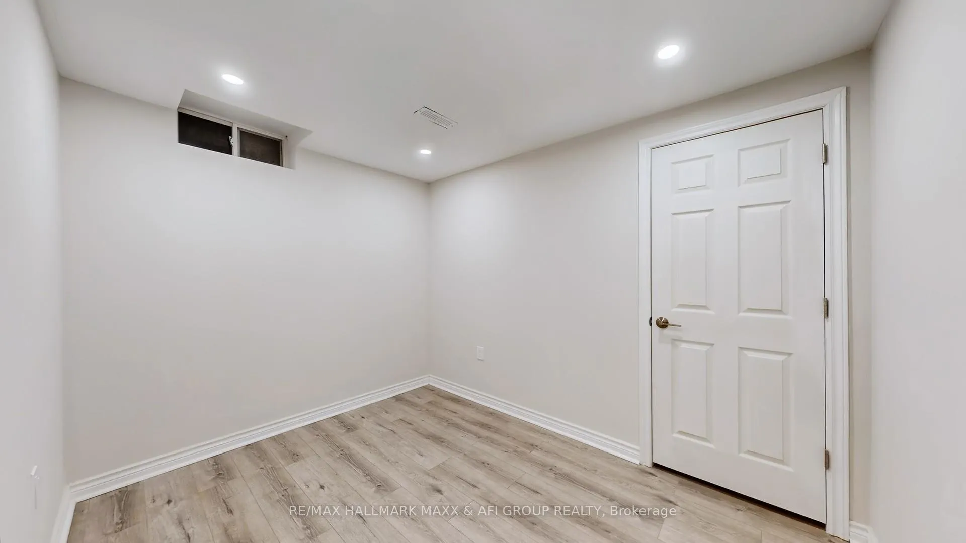 Photo 15 of Unit Basement B, 719 Shanahan Boulevard, Newmarket, Armitage — HOMEH