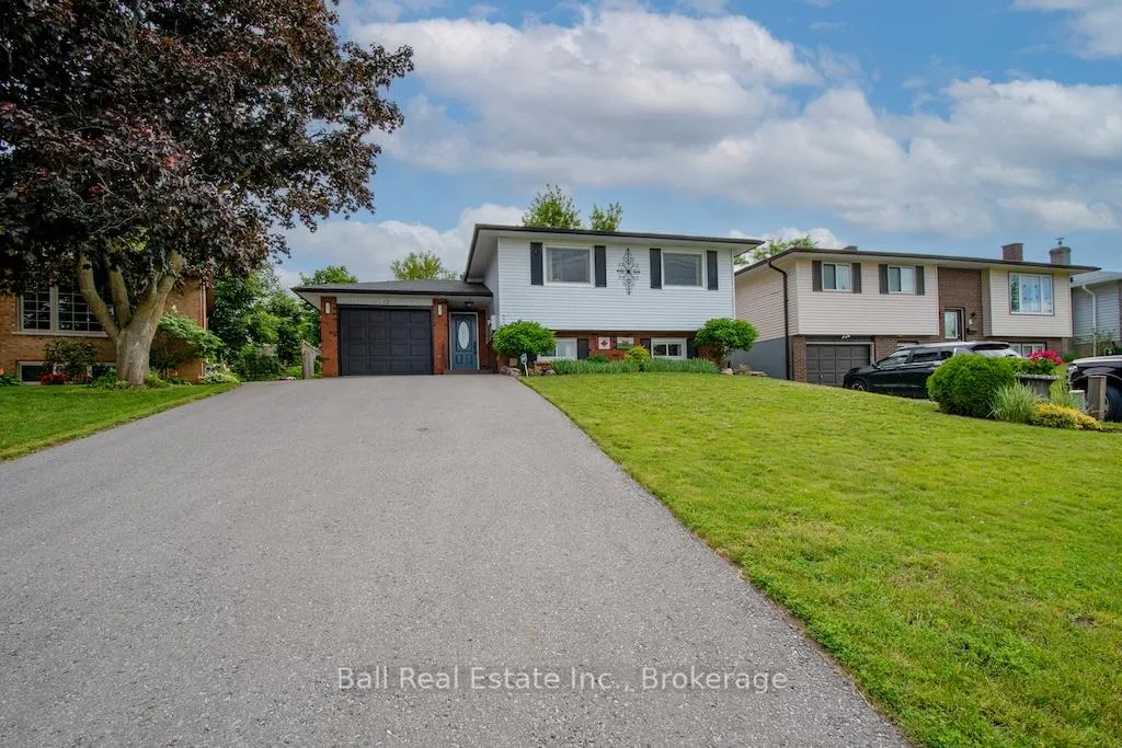 Photo 3 of 12 Lakefield Court, Selwyn — HOMEH