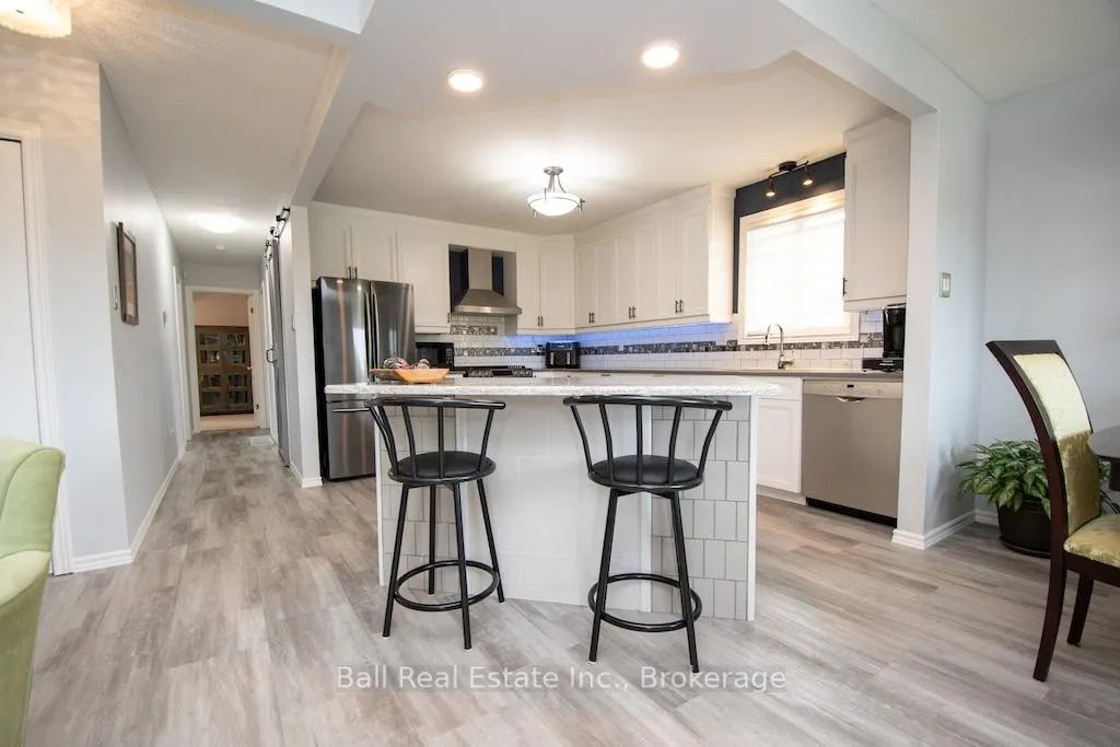 Photo 10 of 12 Lakefield Court, Selwyn — HOMEH