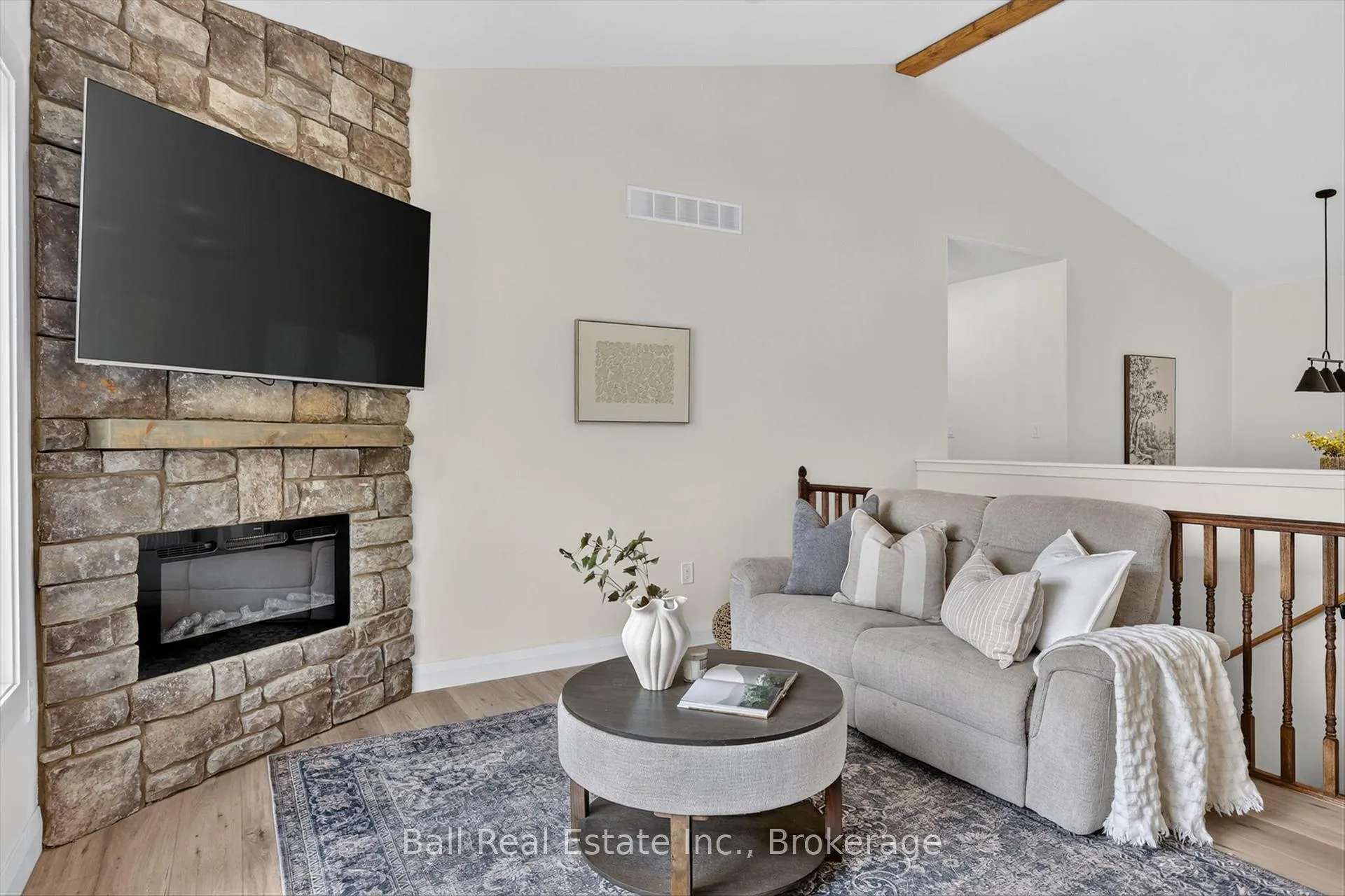 Photo 11 of 53 Sumcot Drive, Trent Lakes — HOMEH