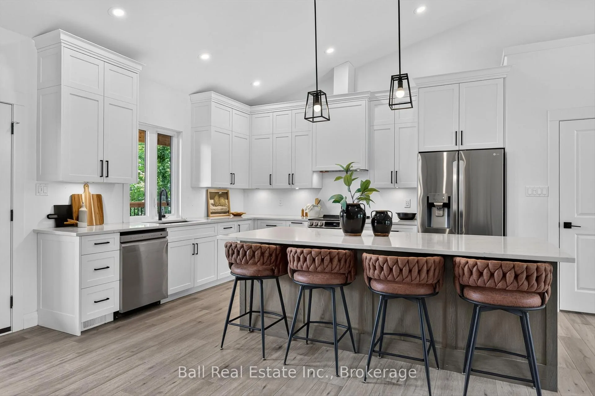Photo 13 of 53 Sumcot Drive, Trent Lakes — HOMEH