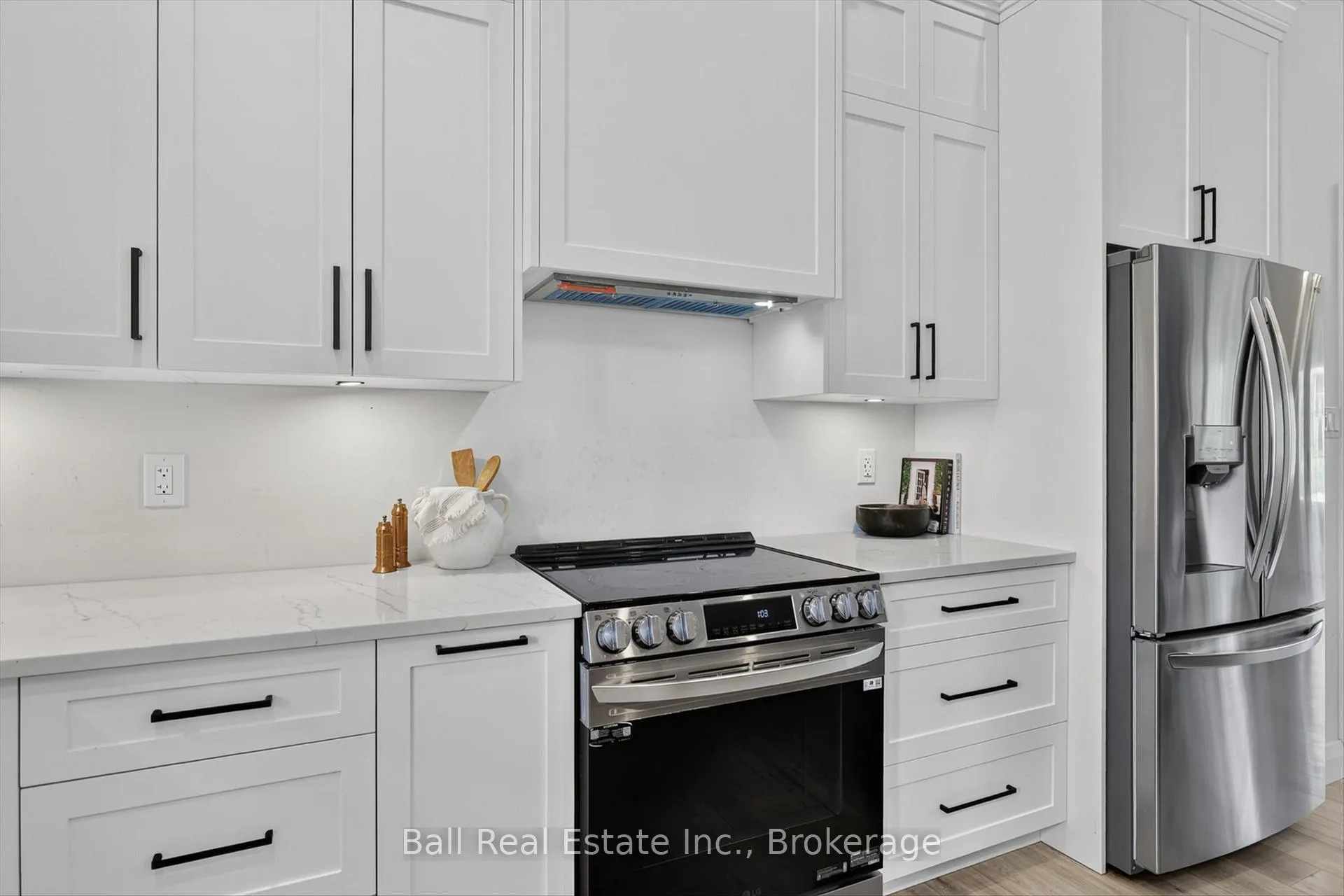 Photo 14 of 53 Sumcot Drive, Trent Lakes — HOMEH