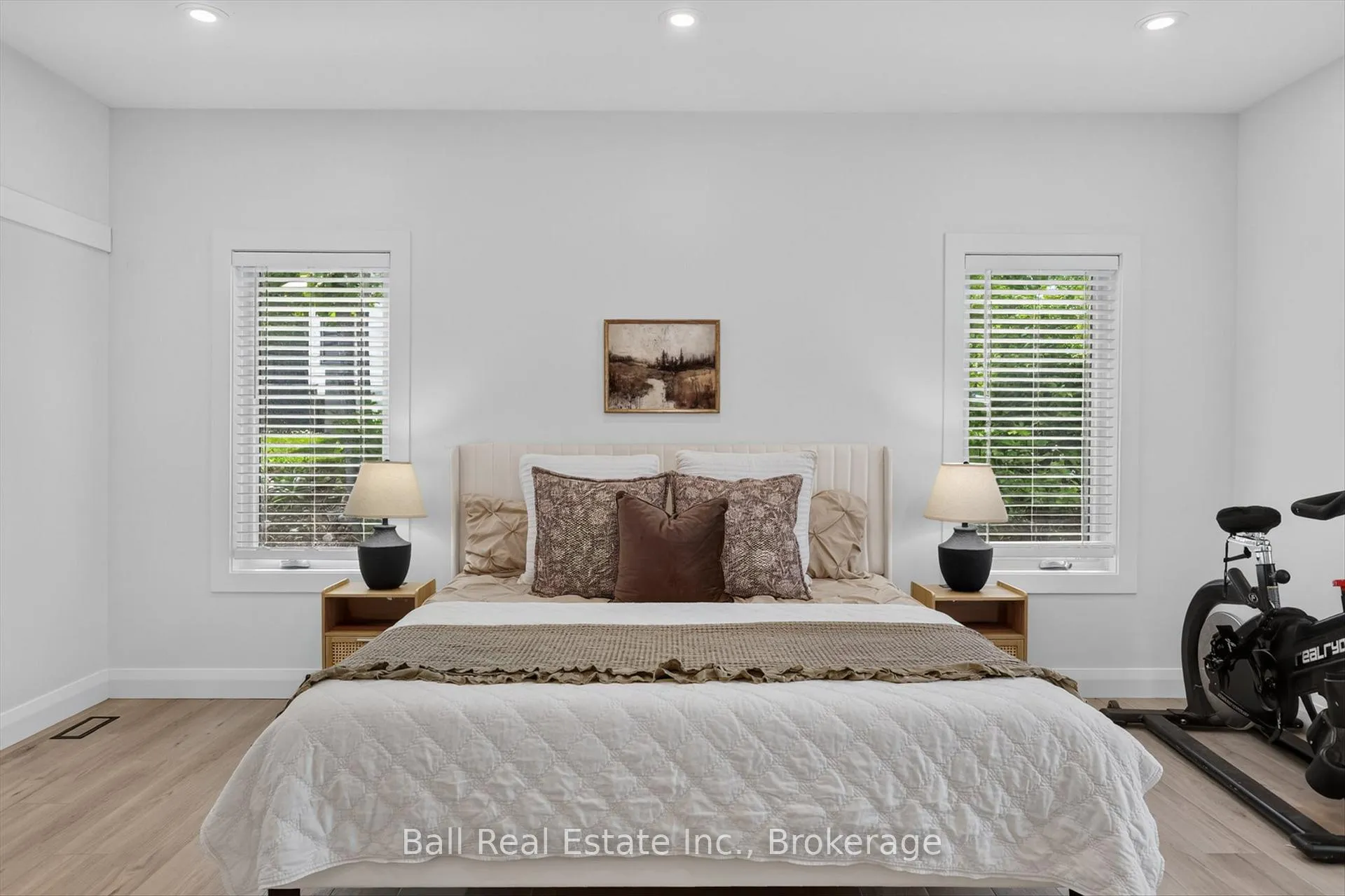 Photo 20 of 53 Sumcot Drive, Trent Lakes — HOMEH