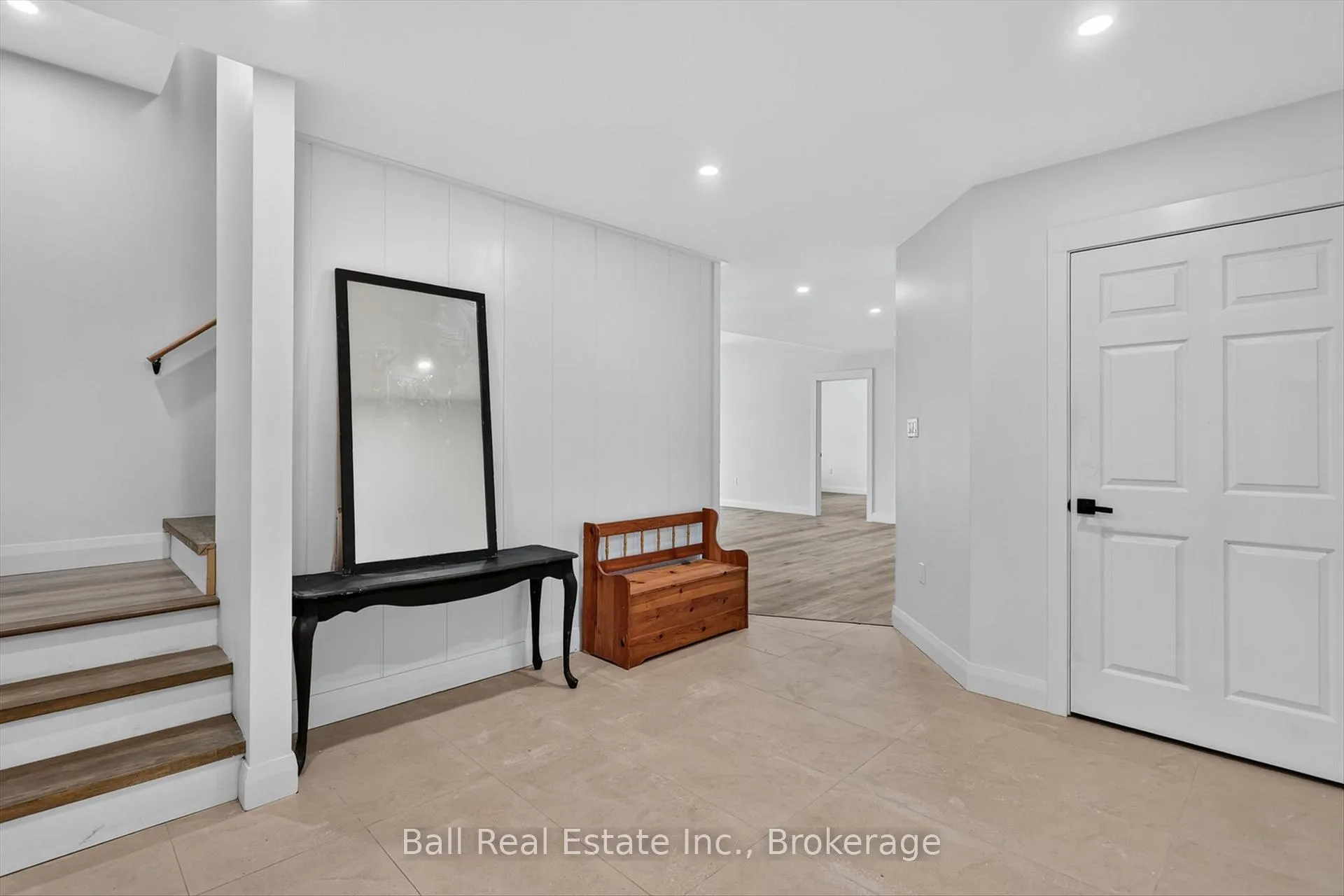 Photo 23 of 53 Sumcot Drive, Trent Lakes — HOMEH