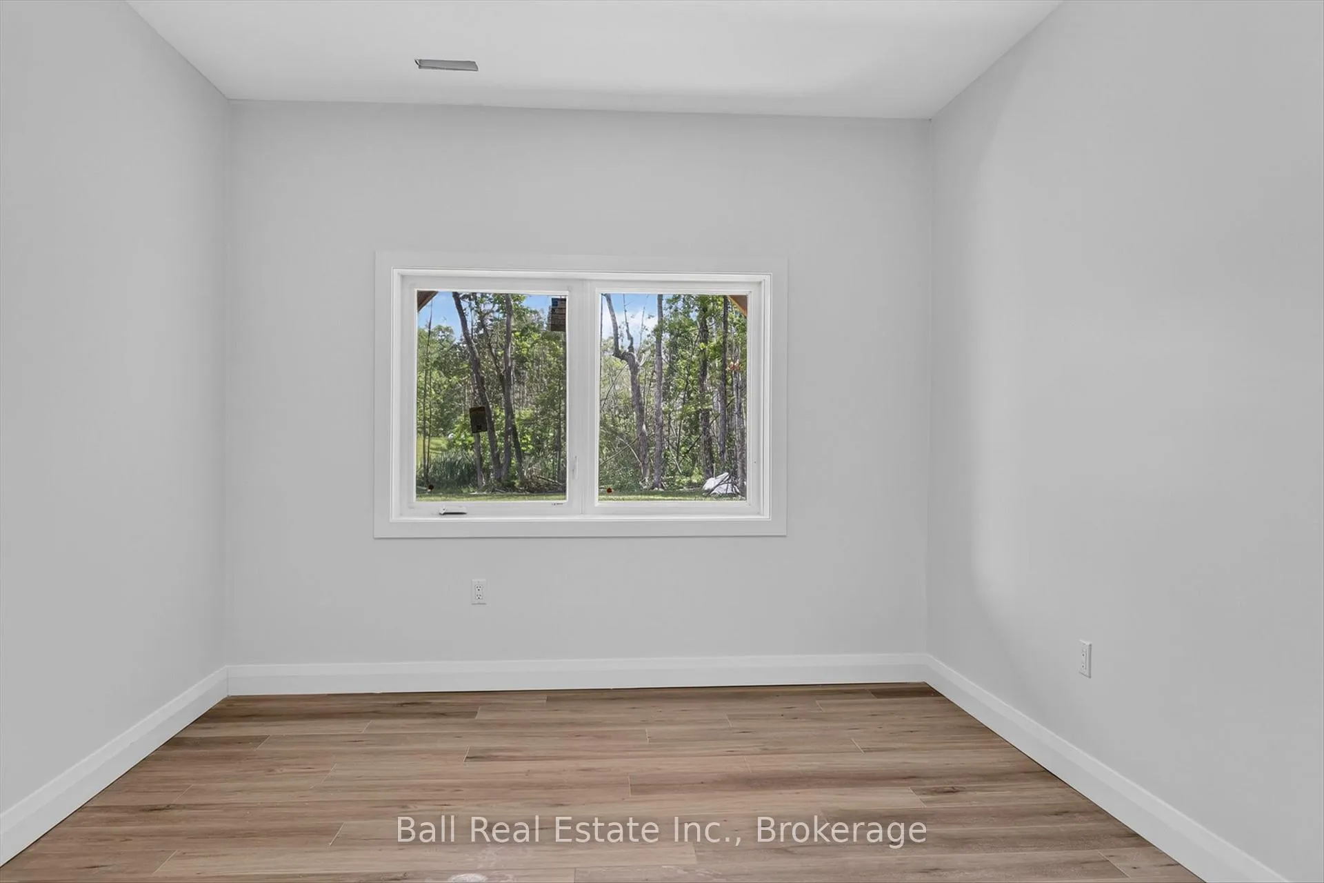 Photo 35 of 53 Sumcot Drive, Trent Lakes — HOMEH