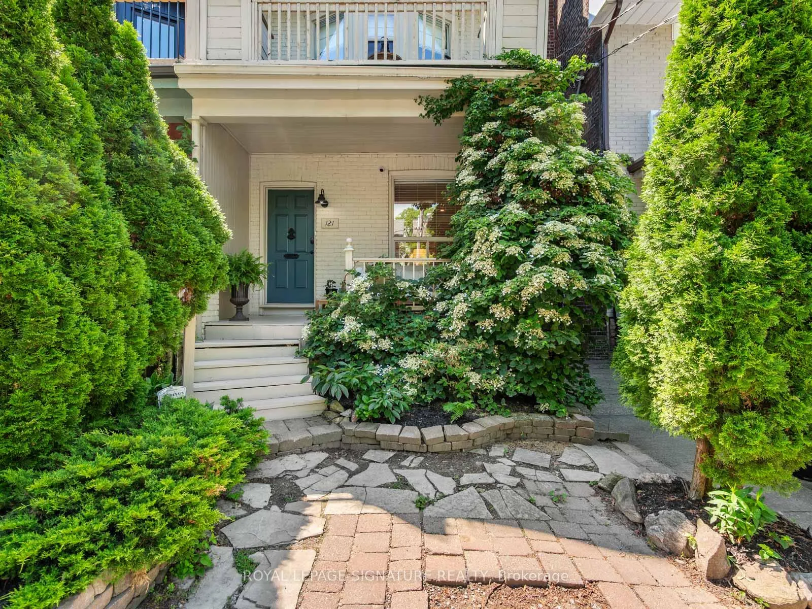 Photo 2 of 121 Ivy Avenue, Toronto, South Riverdale — HOMEH