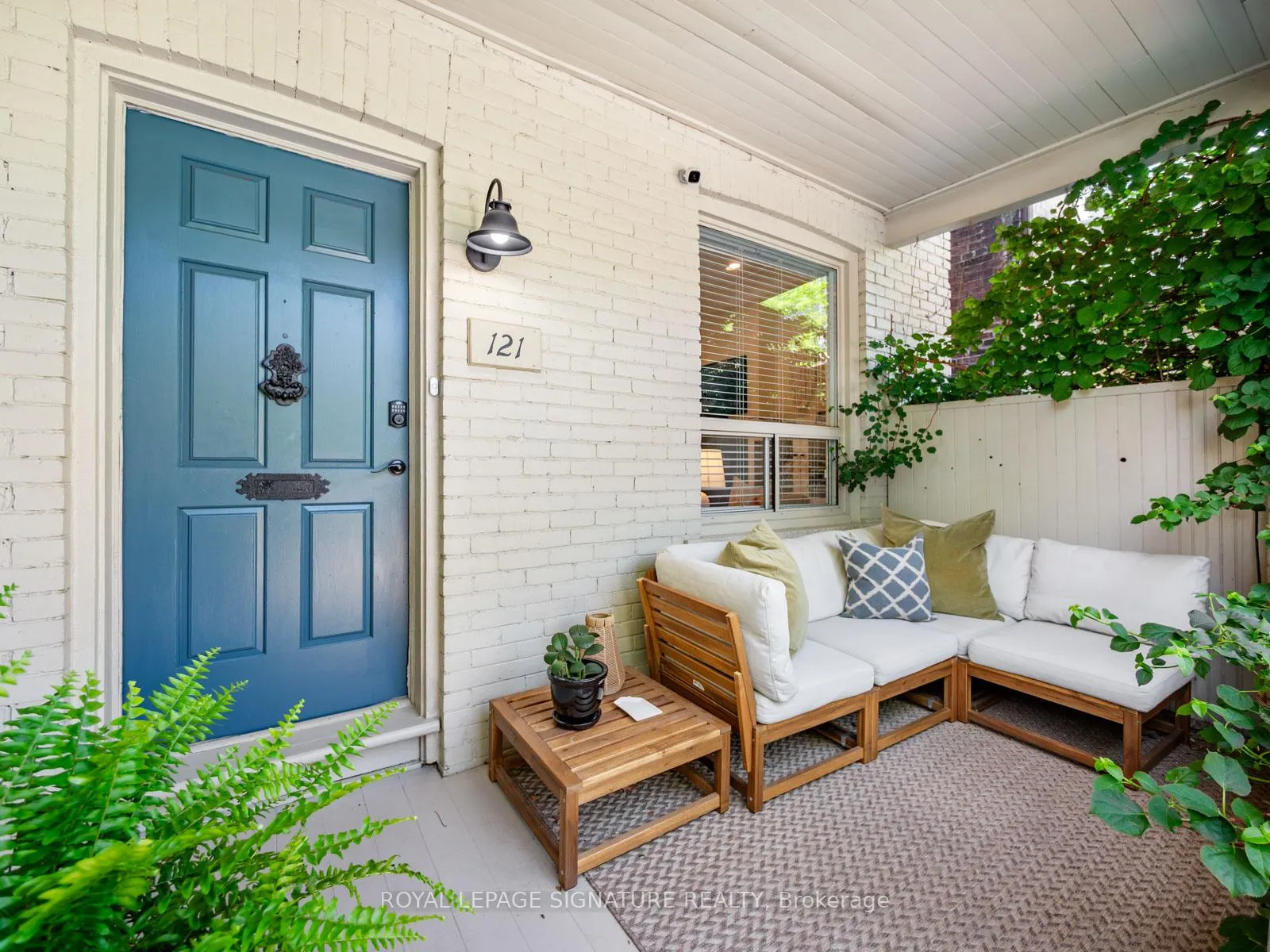 Photo 4 of 121 Ivy Avenue, Toronto, South Riverdale — HOMEH