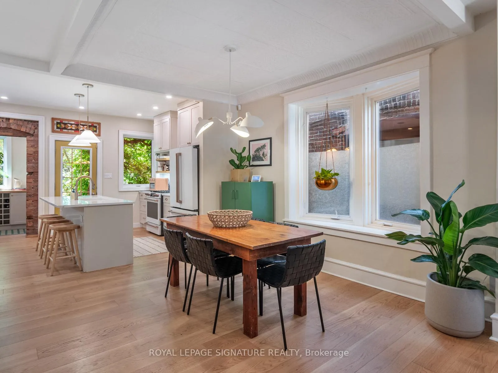 Photo 8 of 121 Ivy Avenue, Toronto, South Riverdale — HOMEH