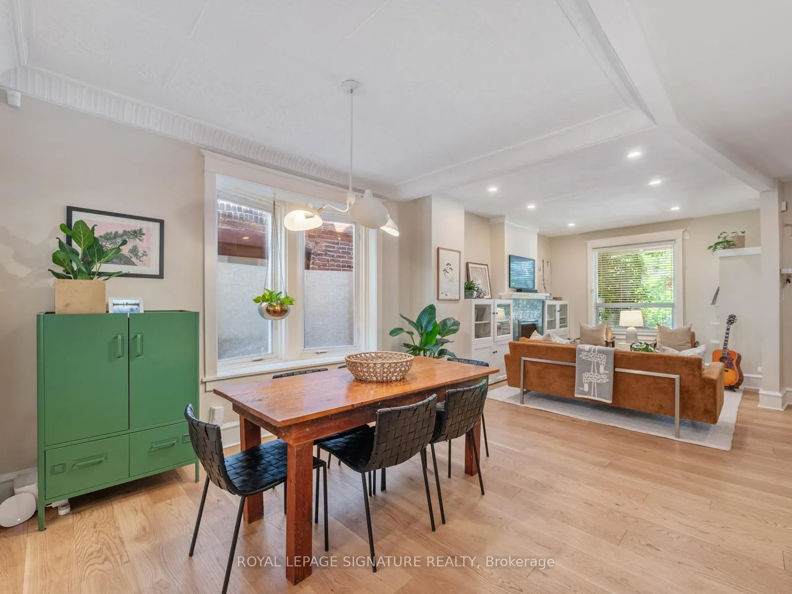 Photo 10 of 121 Ivy Avenue, Toronto, South Riverdale — HOMEH