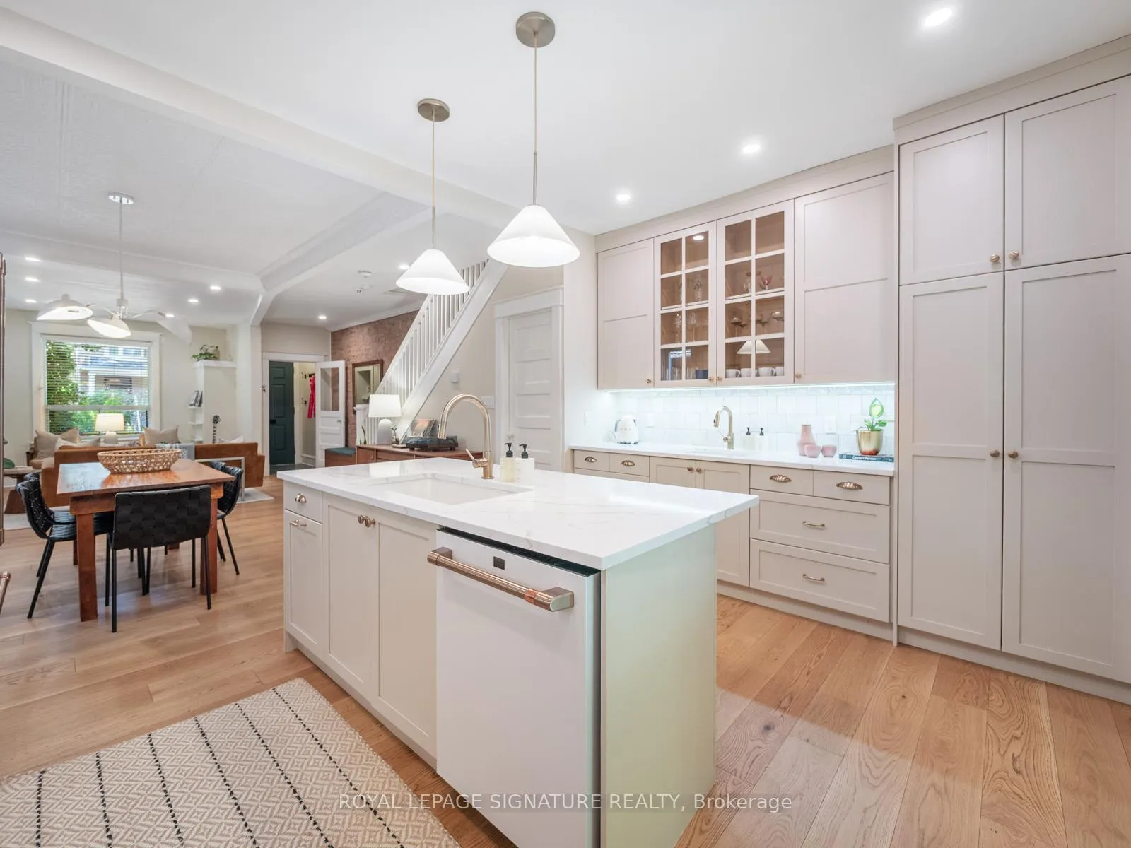 Photo 15 of 121 Ivy Avenue, Toronto, South Riverdale — HOMEH