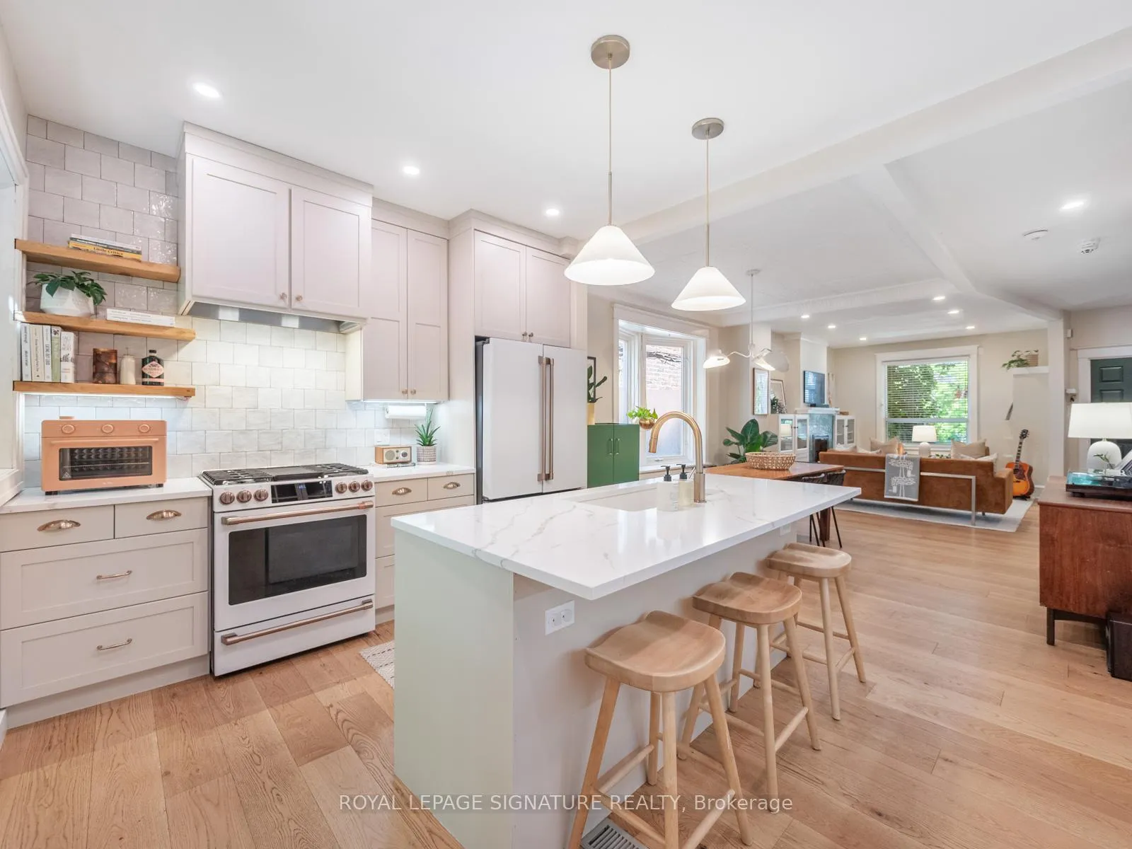 Photo 18 of 121 Ivy Avenue, Toronto, South Riverdale — HOMEH