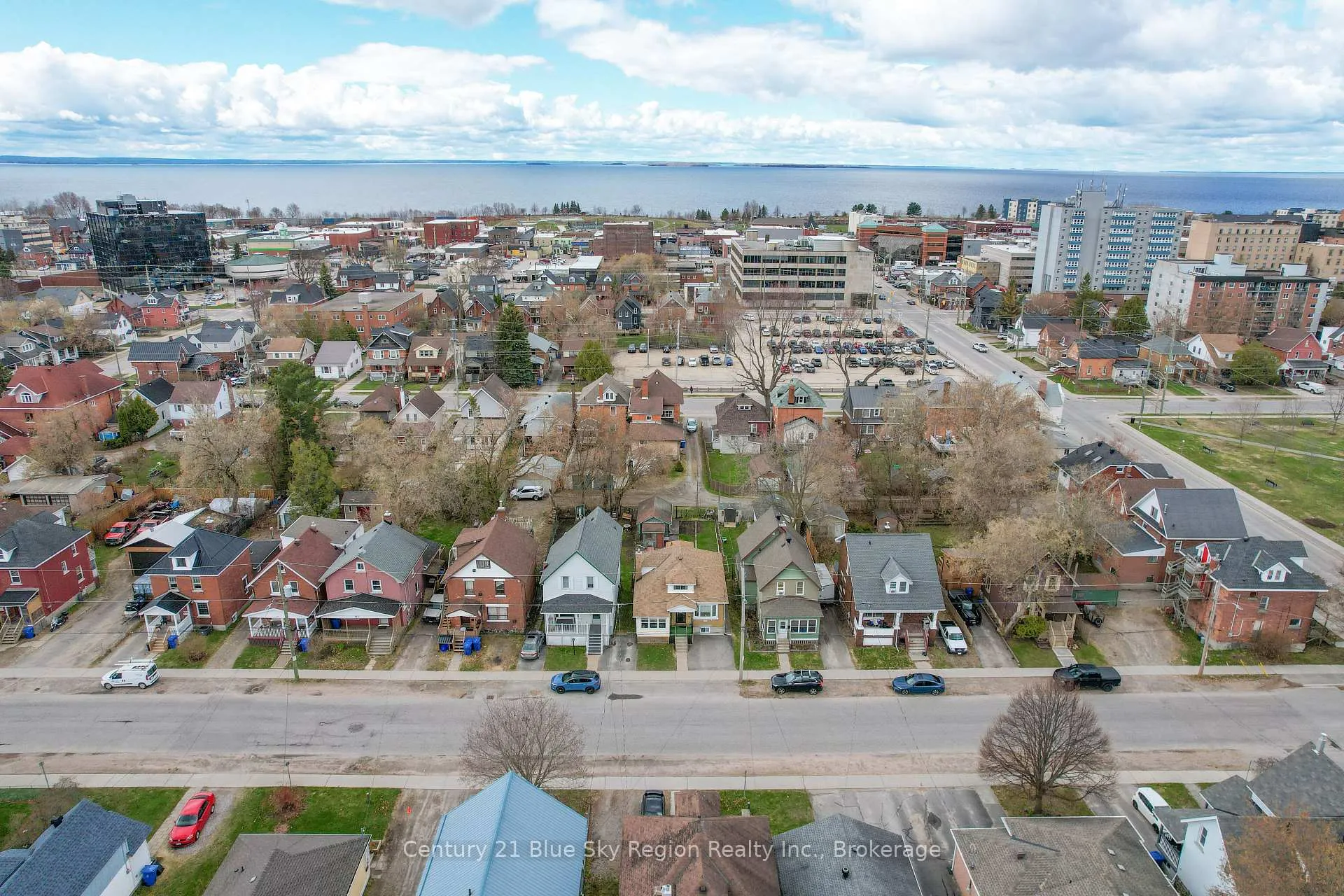 Photo 2 of 137 Second Avenue E, North Bay, Central — HOMEH