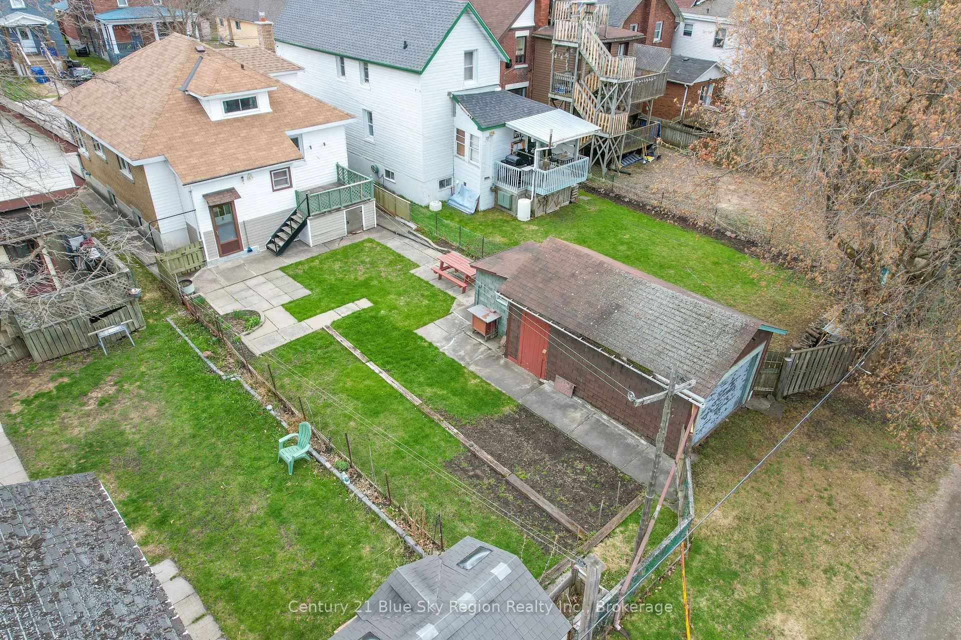 Photo 41 of 137 Second Avenue E, North Bay, Central — HOMEH