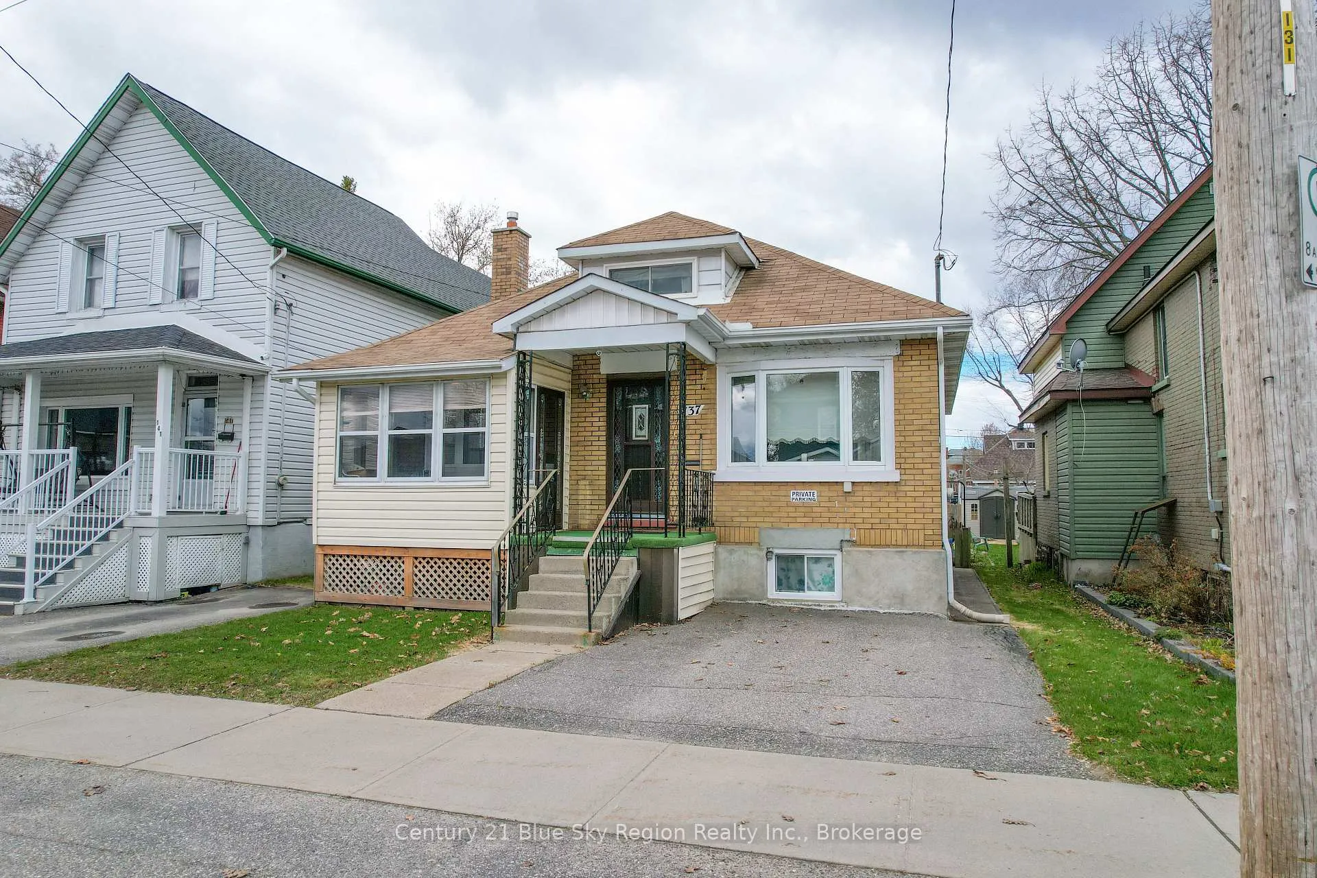 Photo 43 of 137 Second Avenue E, North Bay, Central — HOMEH