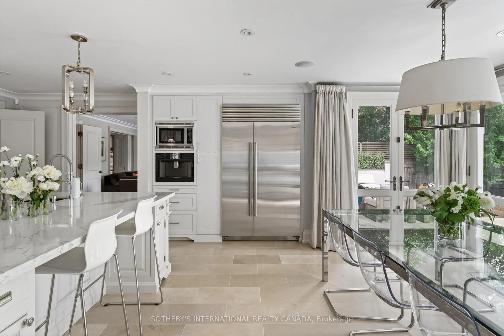 Photo 11 of 335 Cortleigh Boulevard, Toronto, Bedford Park-Nortown — HOMEH